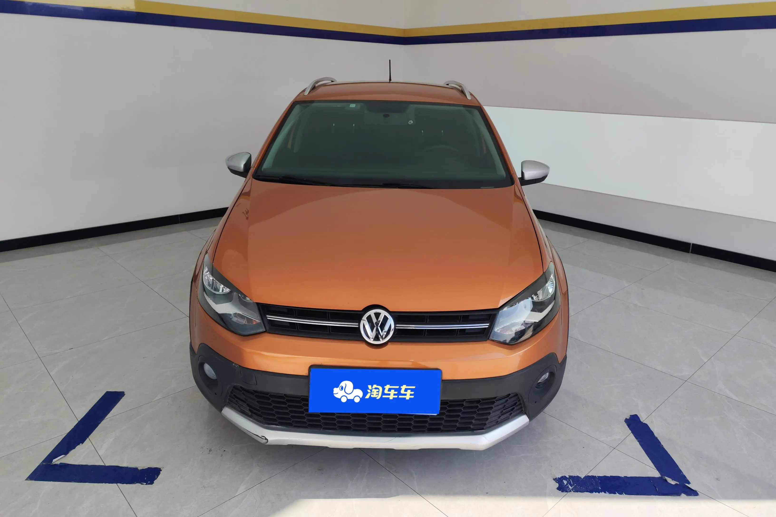 Volkswagen Polo  из Китая