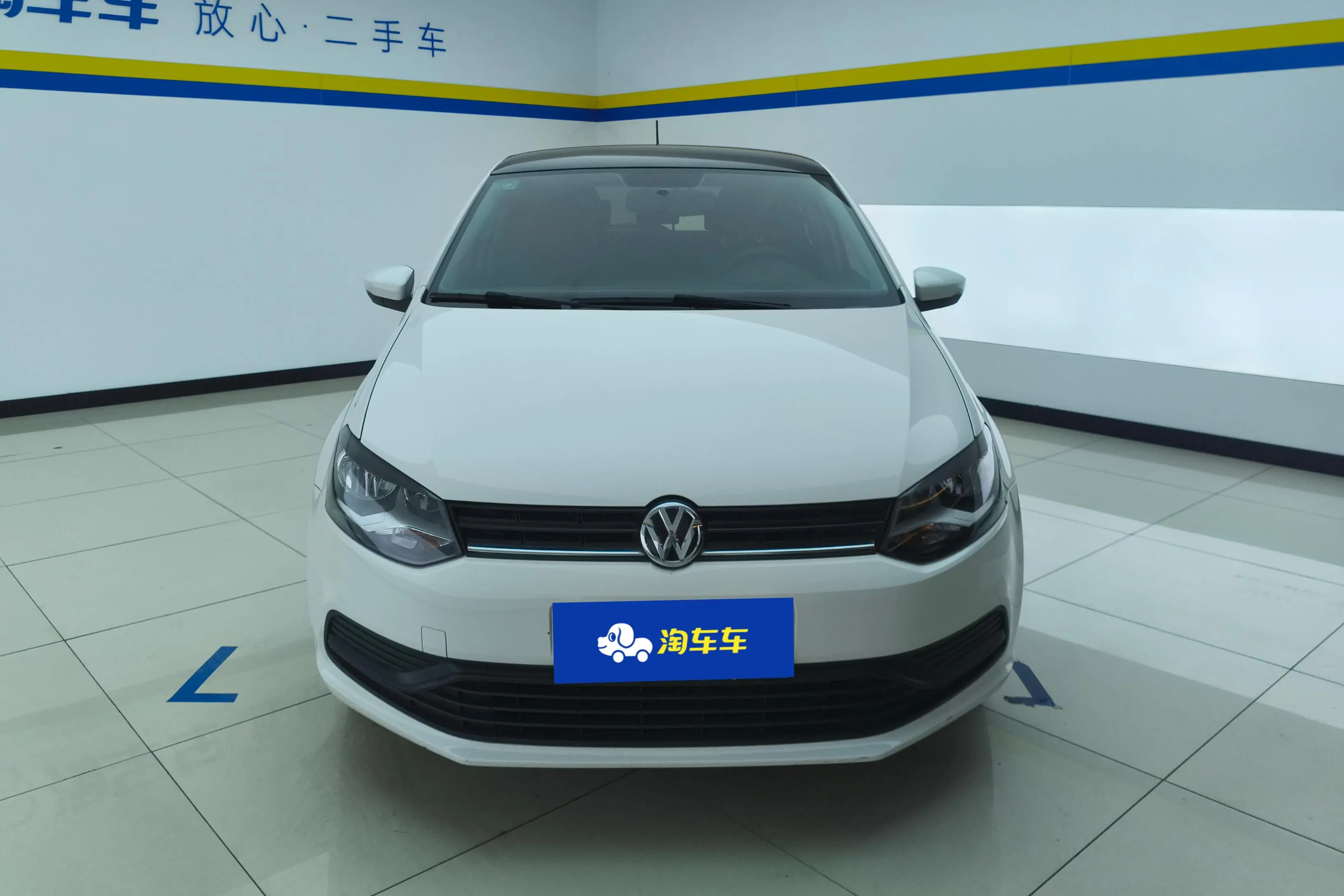 Volkswagen Polo  из Китая