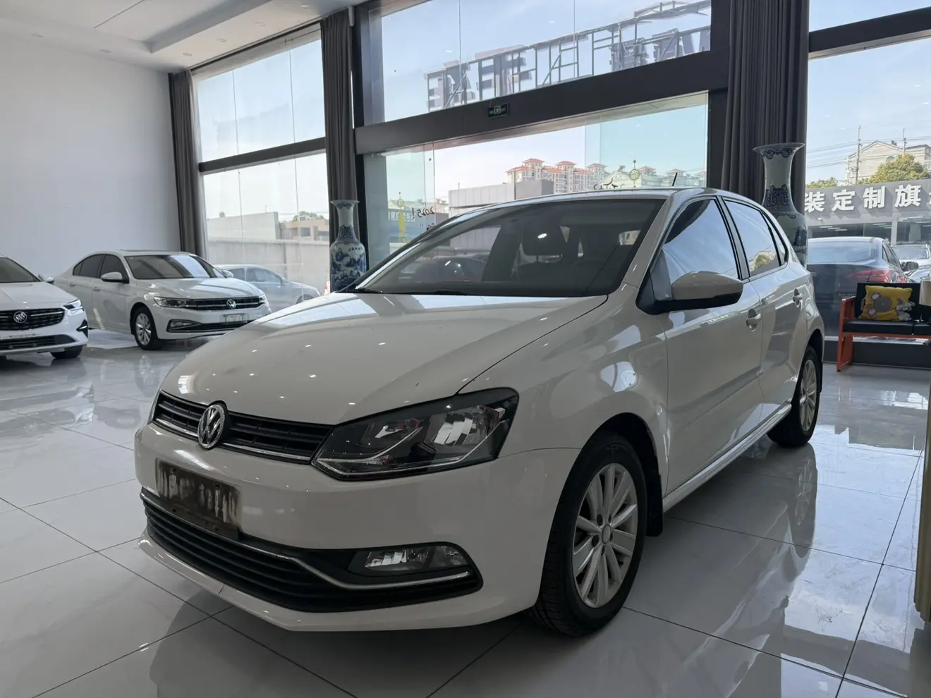 Volkswagen Polo  из Китая