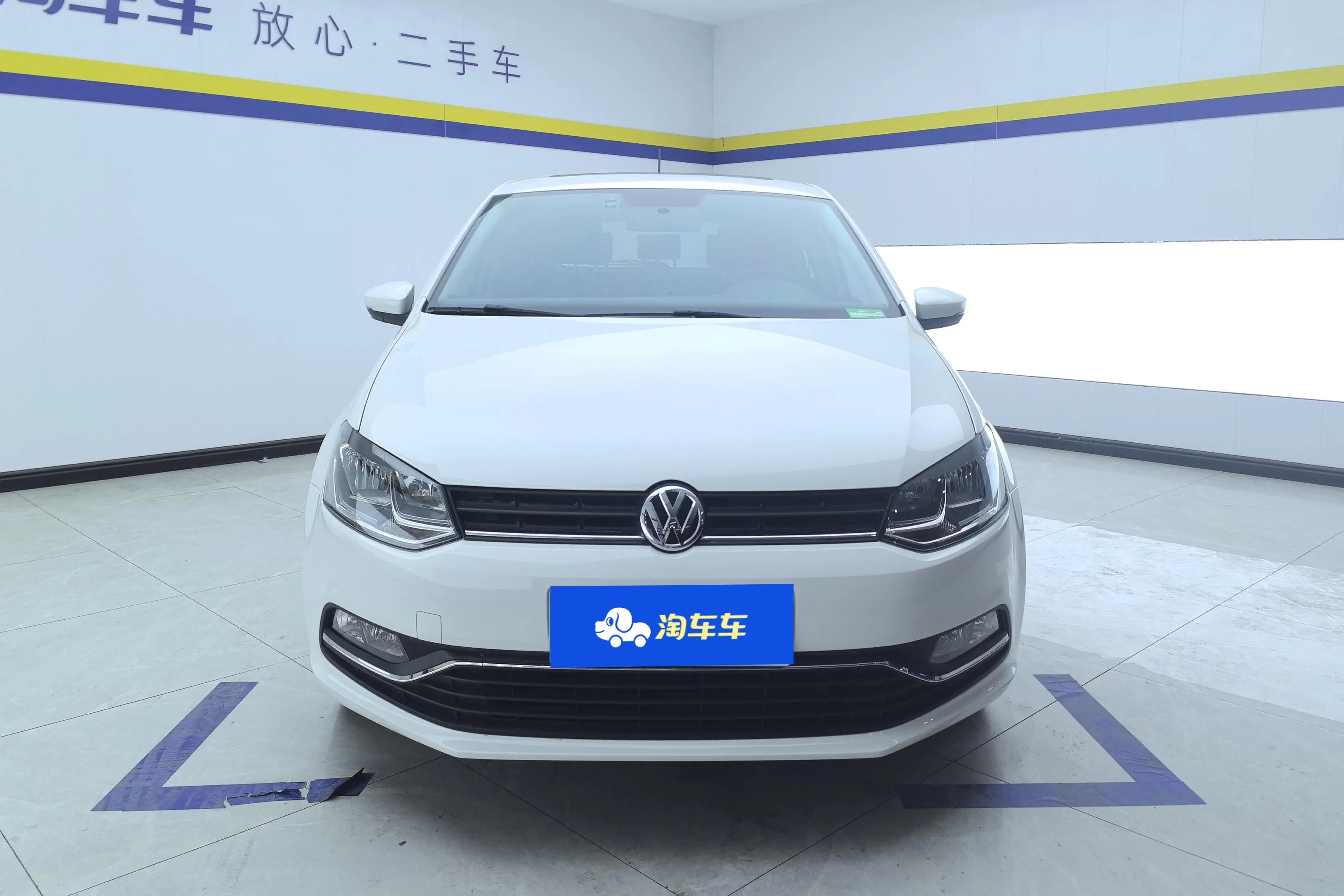 Volkswagen Polo  из Китая