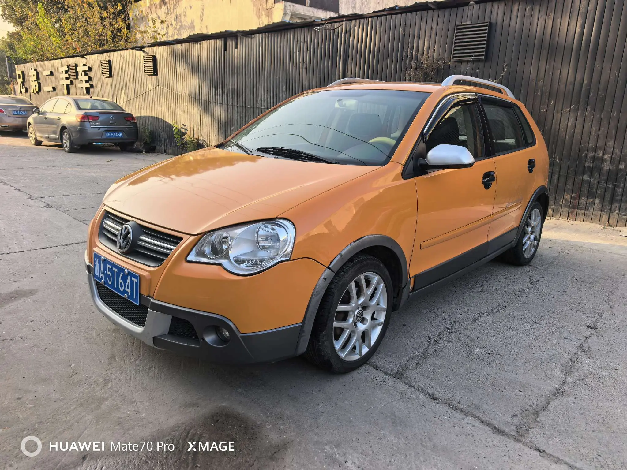 Volkswagen Polo  из Китая
