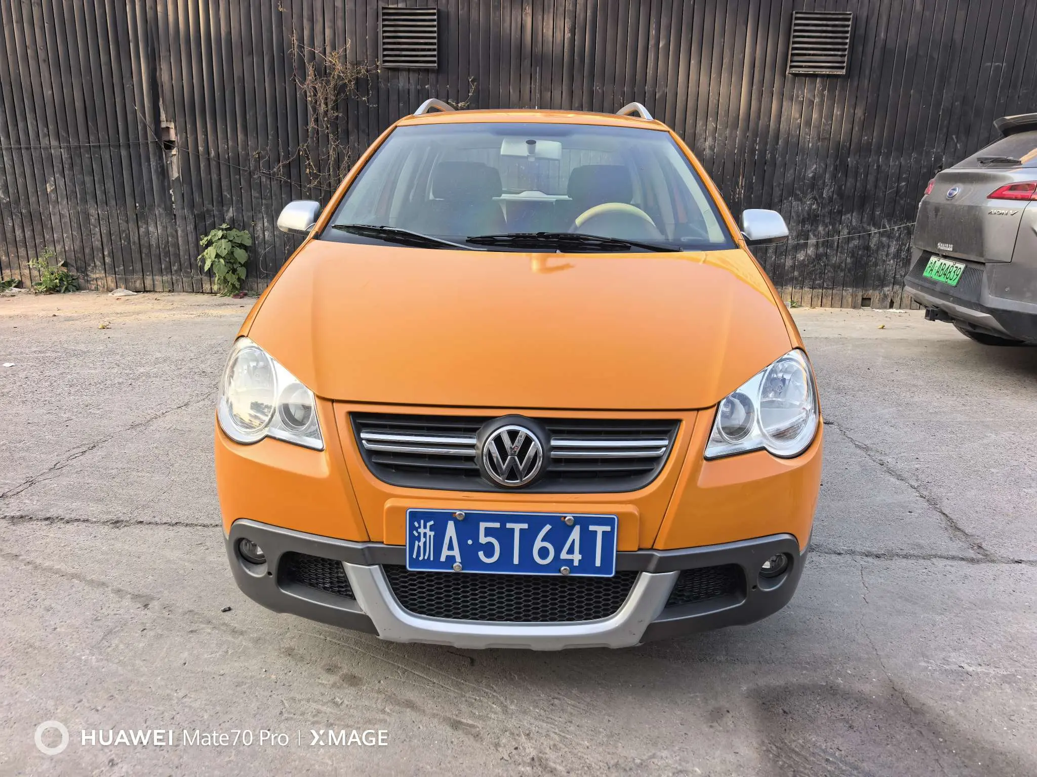 Volkswagen Polo  из Китая