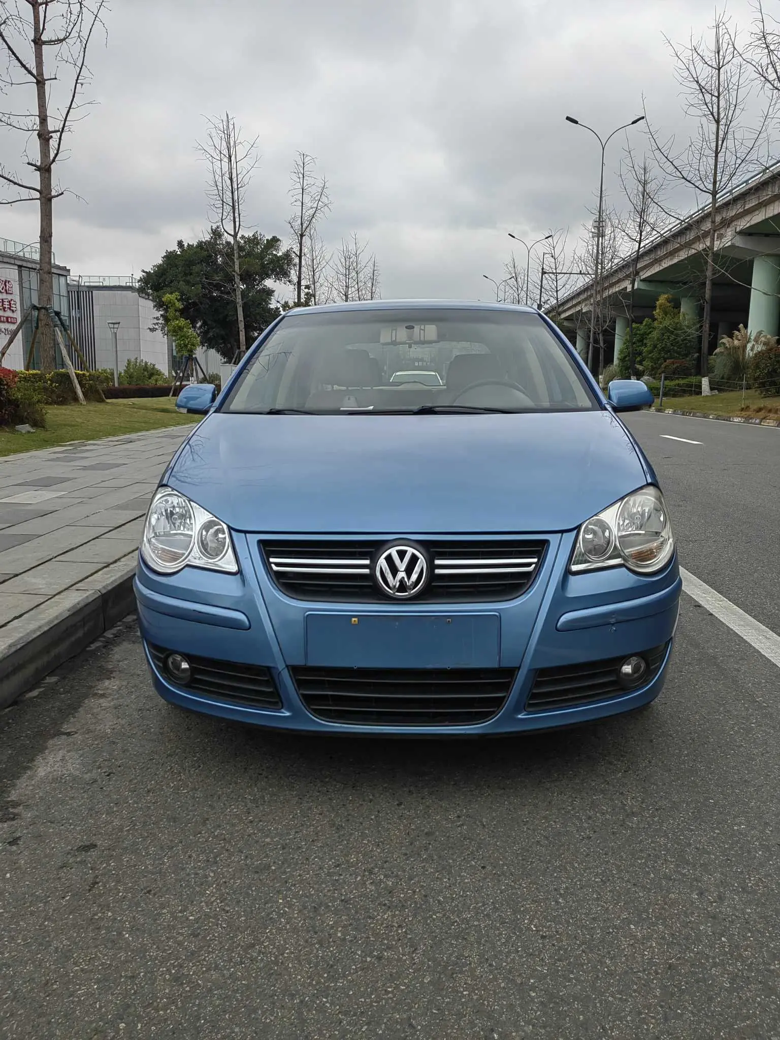 Volkswagen Polo  из Китая