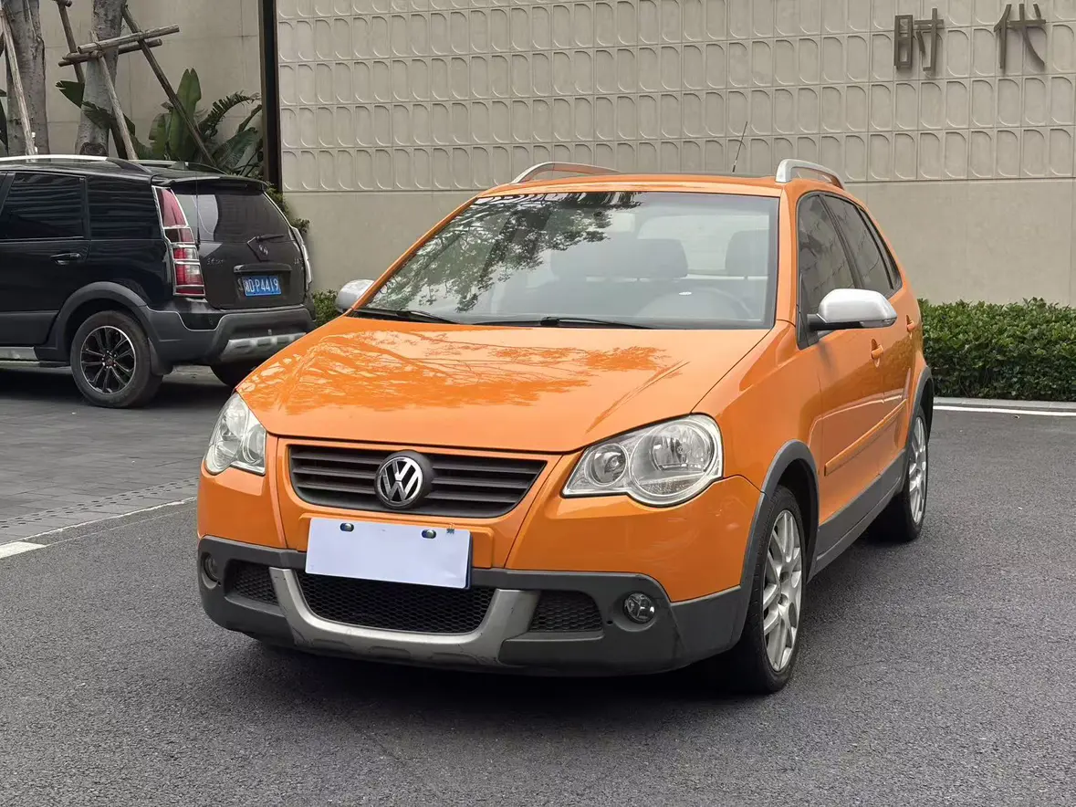 Volkswagen Polo  из Китая