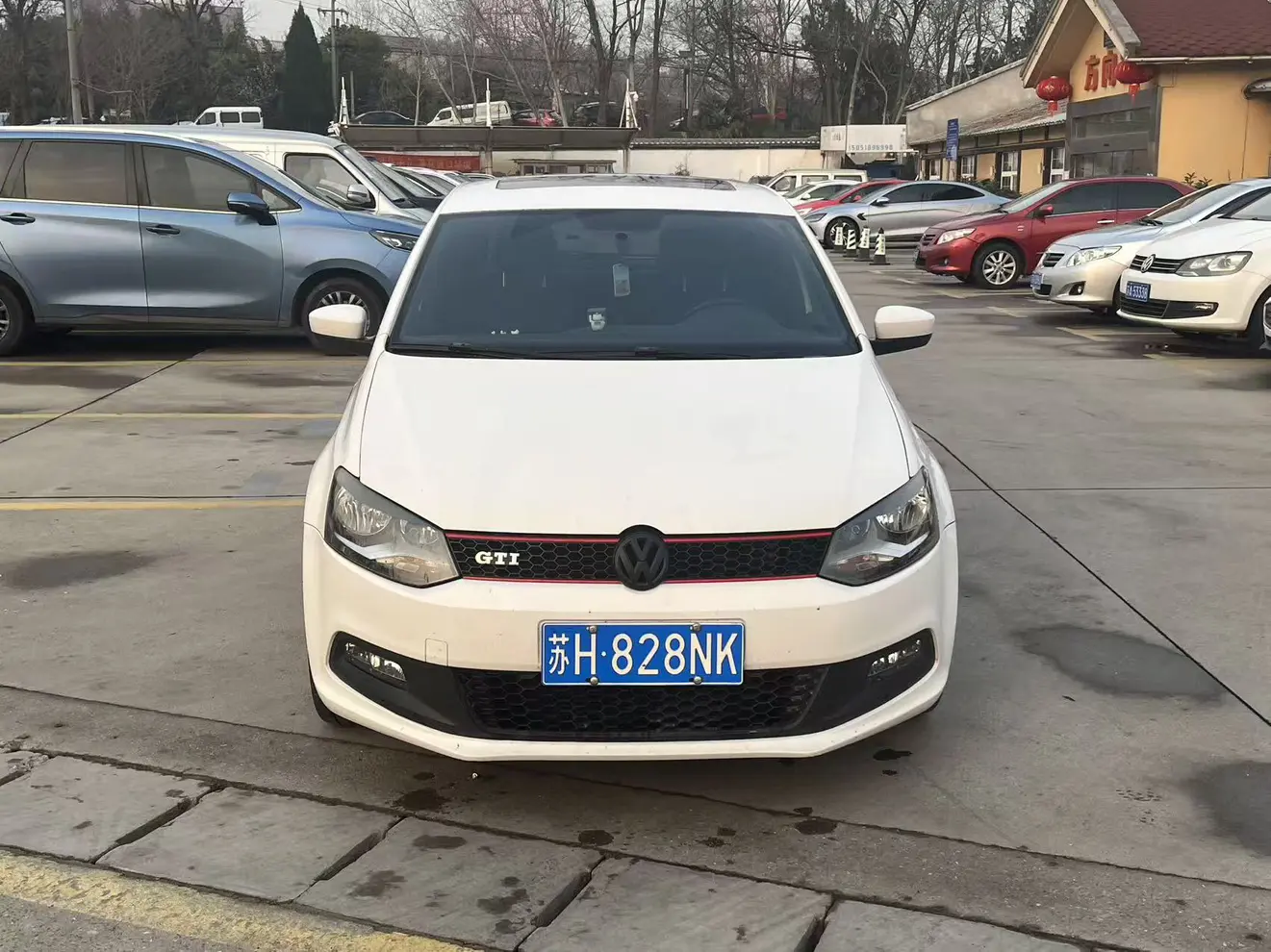 Volkswagen Polo  из Китая