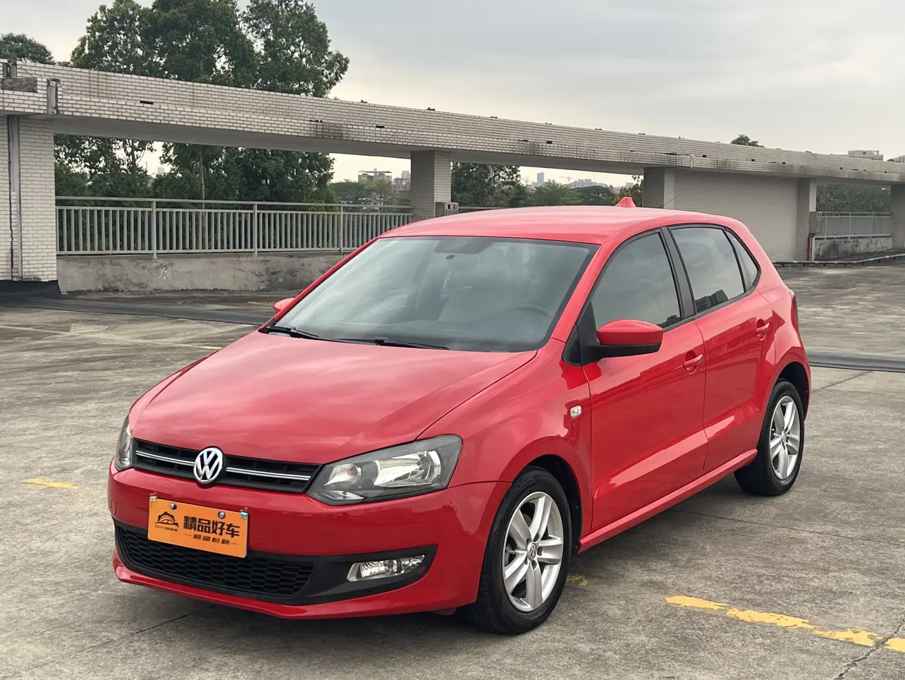 Volkswagen Polo  из Китая