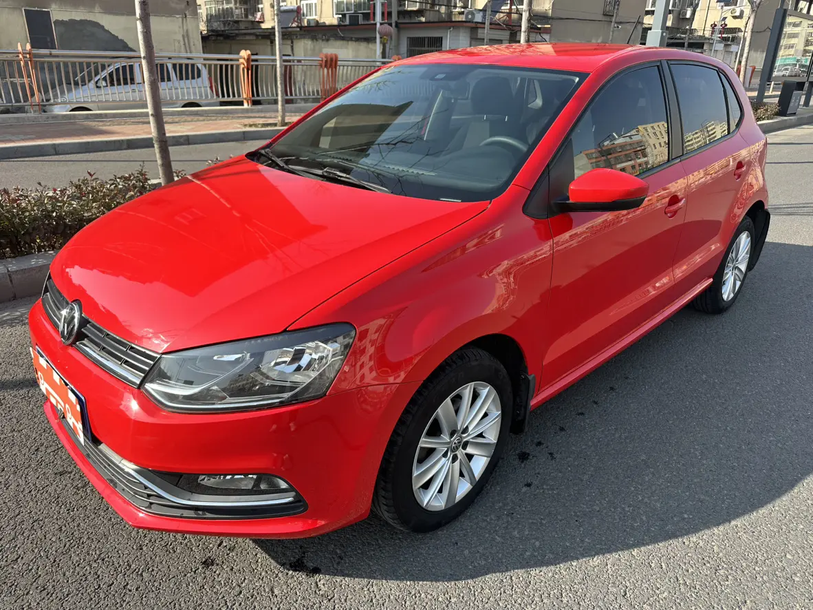 Volkswagen Polo  из Китая