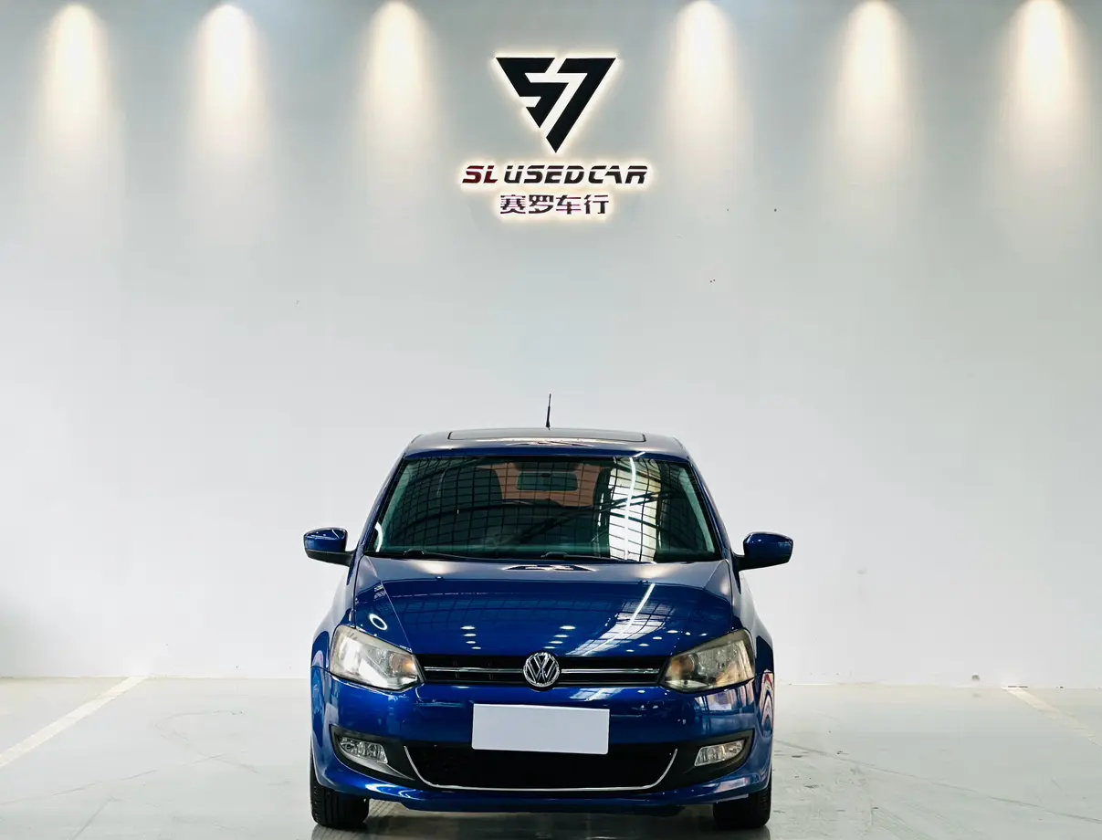 Volkswagen Polo  из Китая
