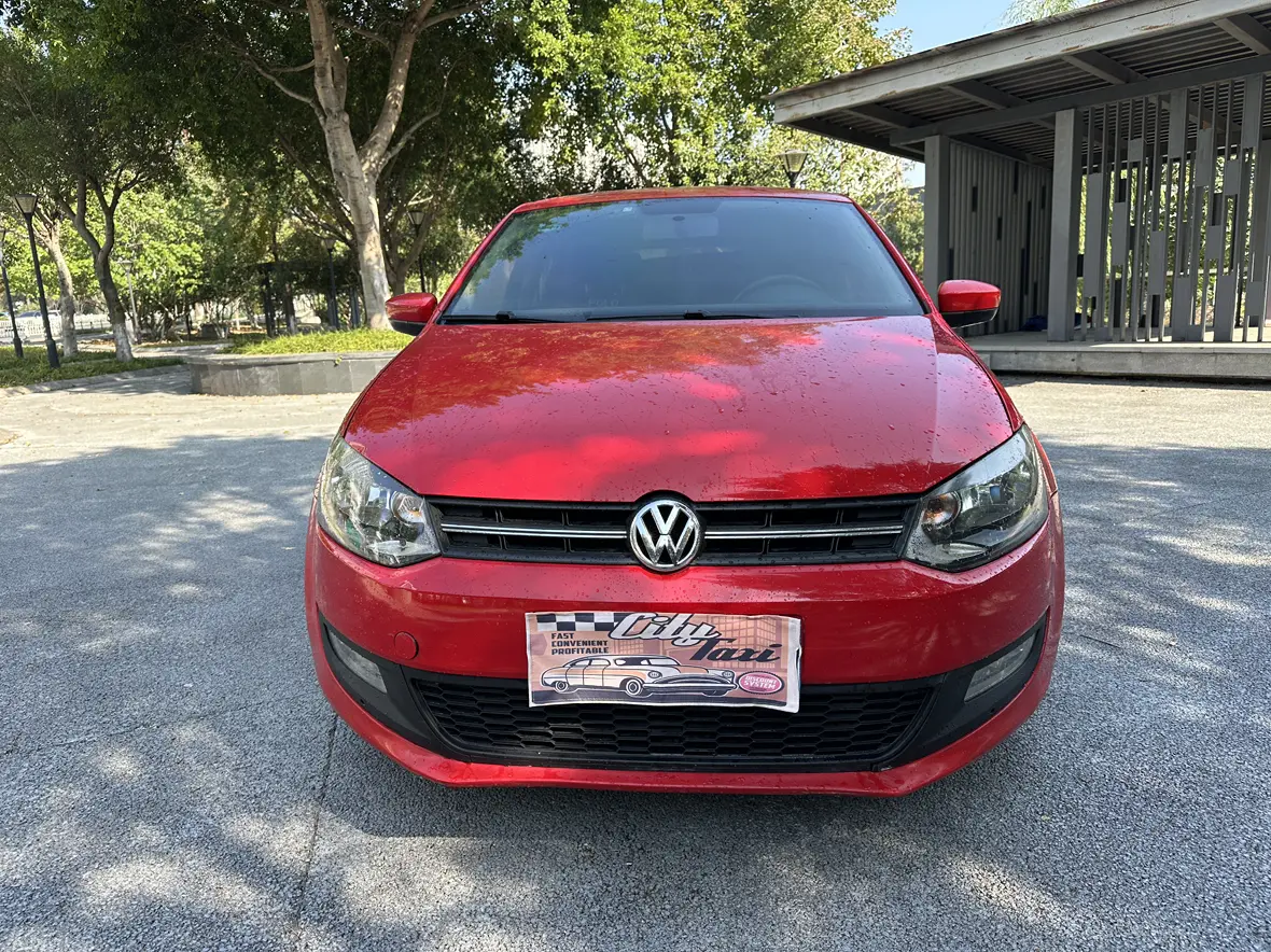 Volkswagen Polo  из Китая