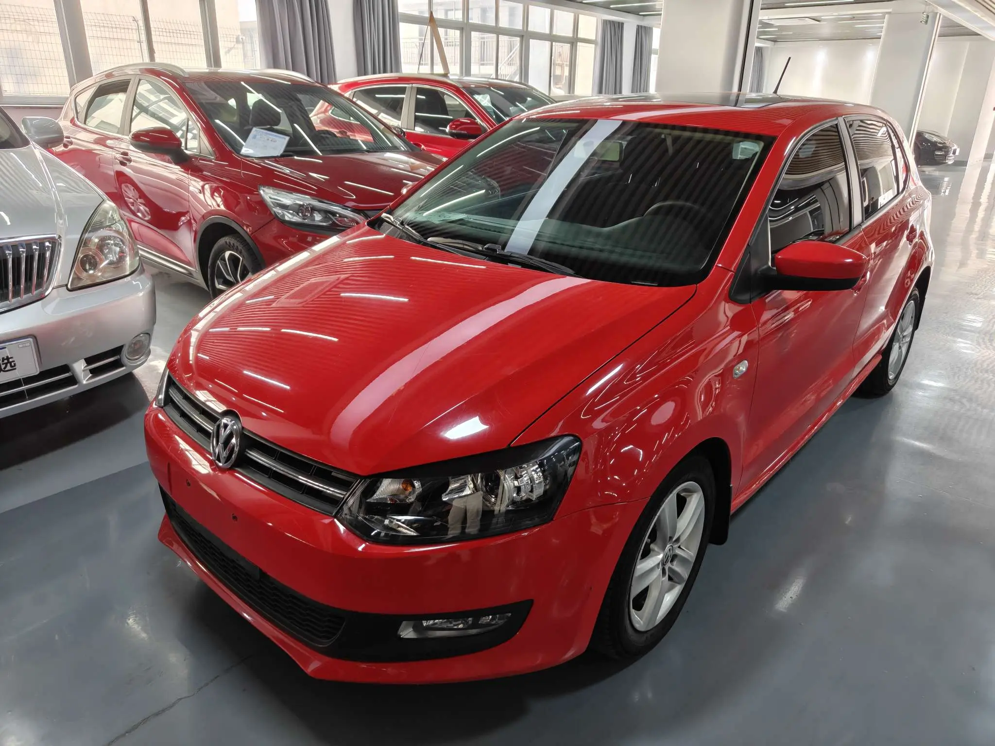 Volkswagen Polo  из Китая