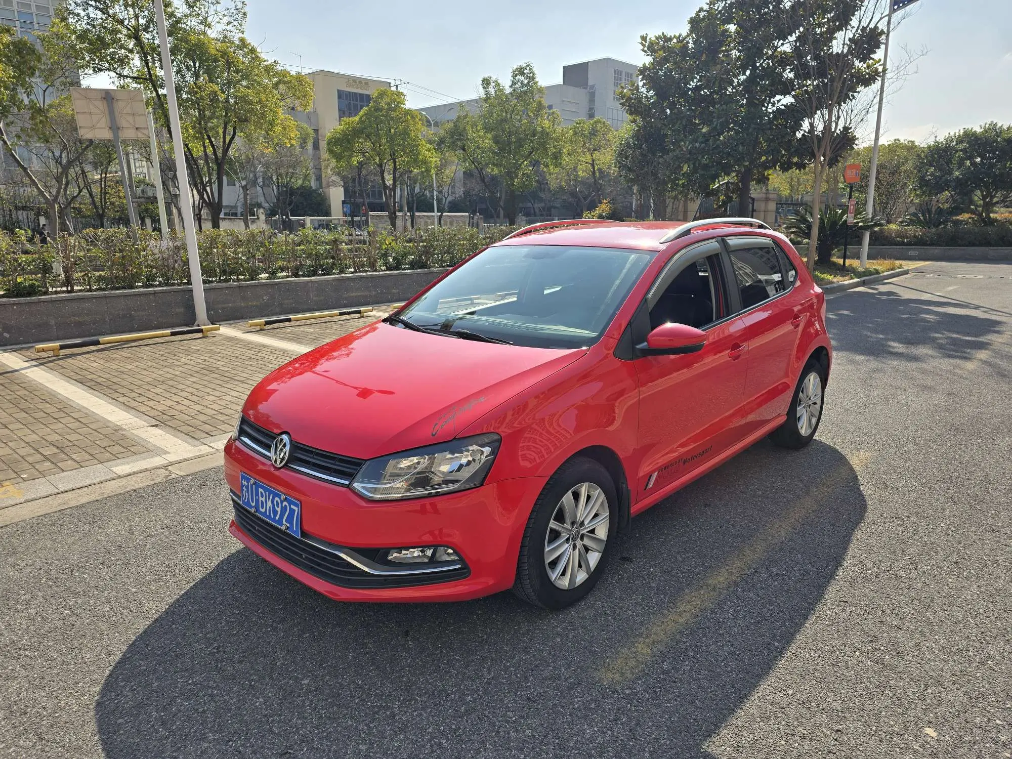 Volkswagen Polo  из Китая