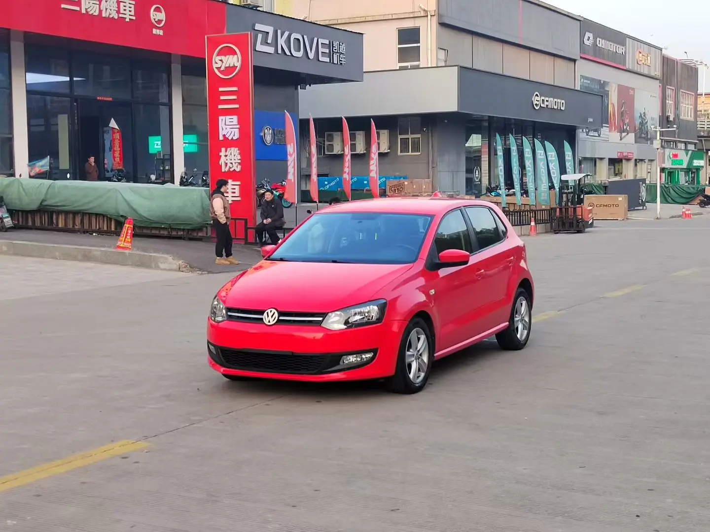 Volkswagen Polo  из Китая