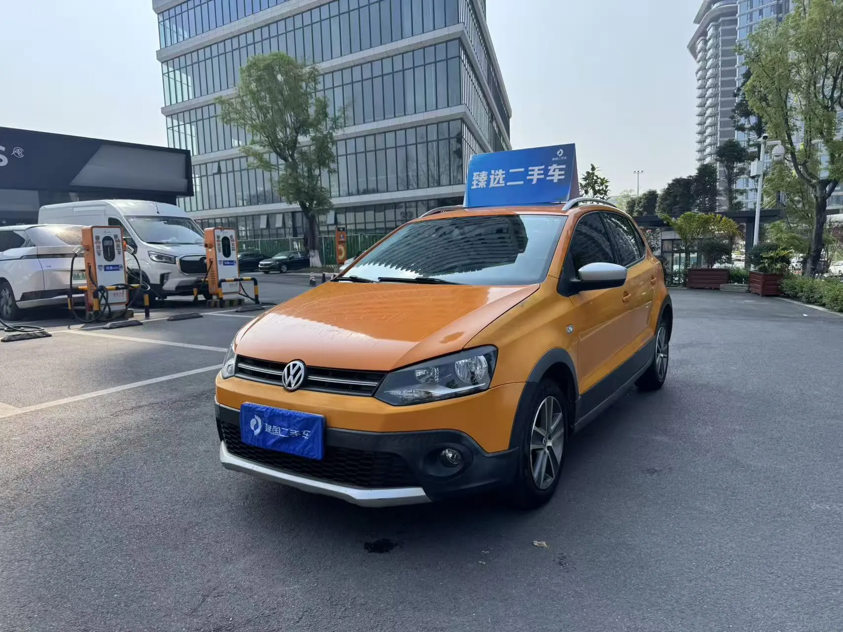 Volkswagen Polo  из Китая