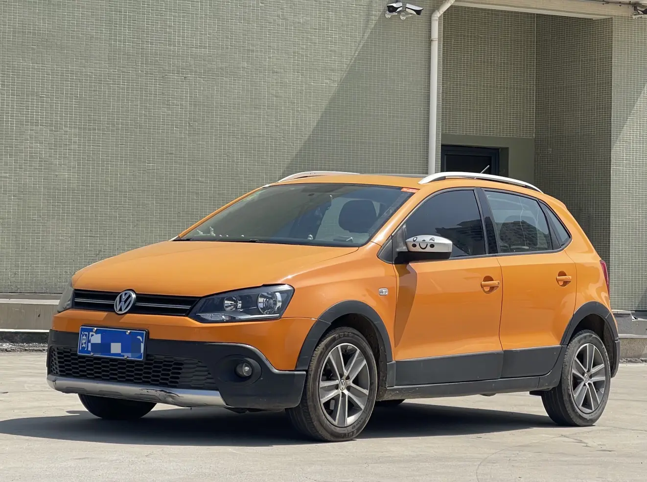 Volkswagen Polo  из Китая