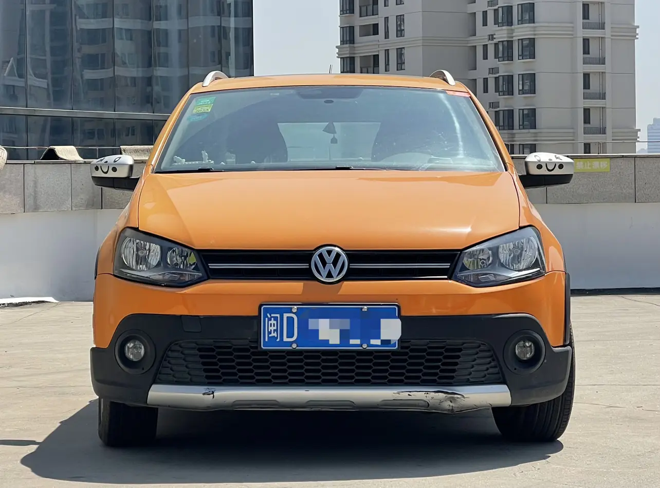 Volkswagen Polo  из Китая