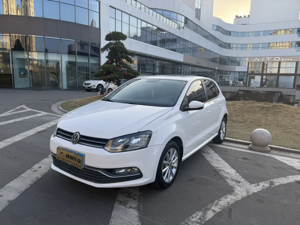 Volkswagen Polo  из Китая