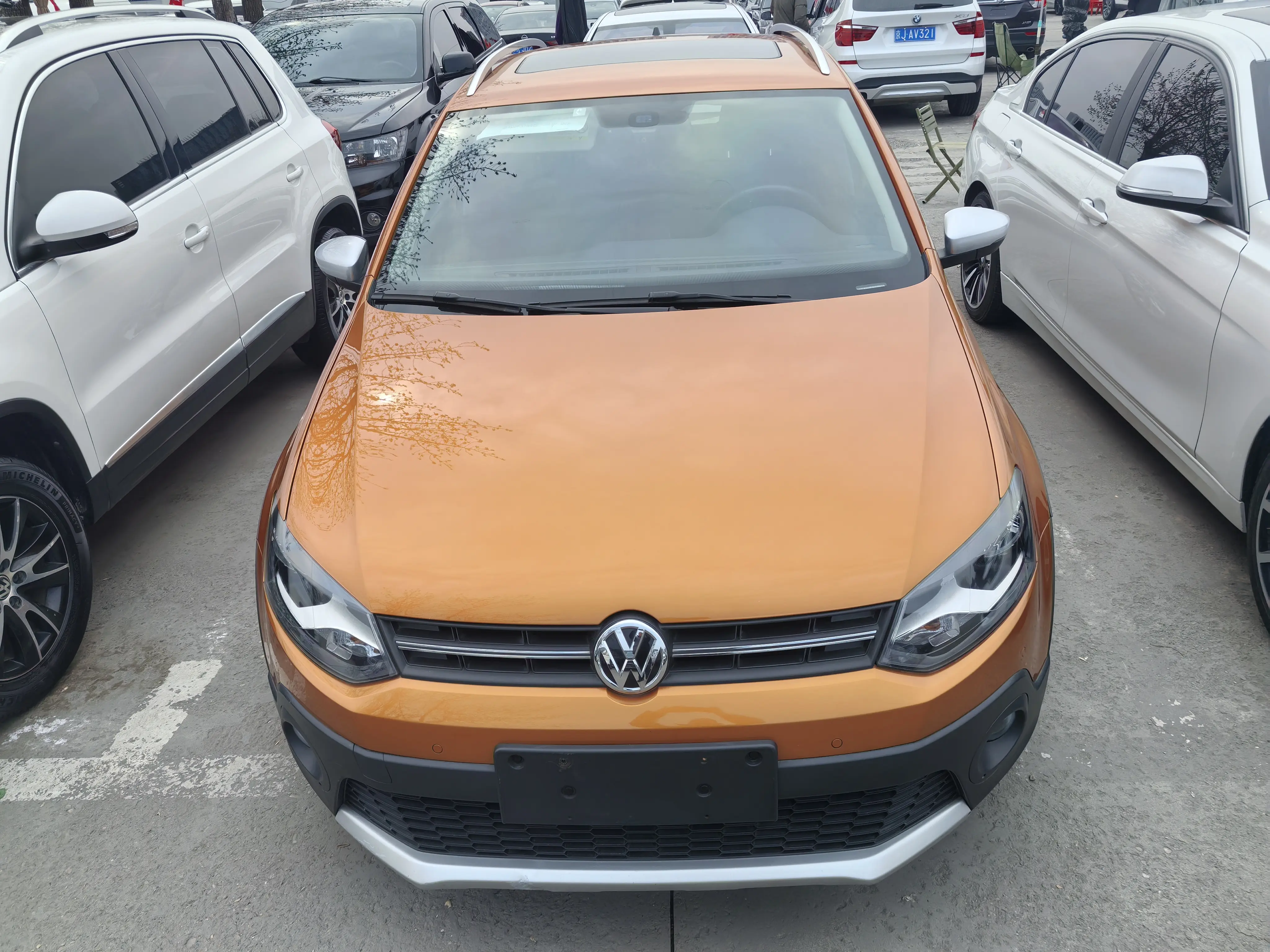 Volkswagen Polo  из Китая