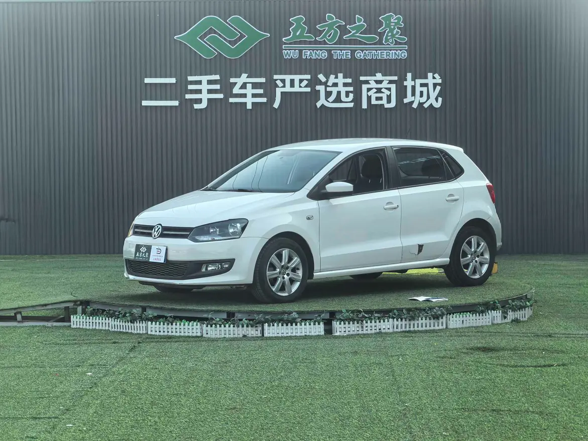 Volkswagen Polo  из Китая