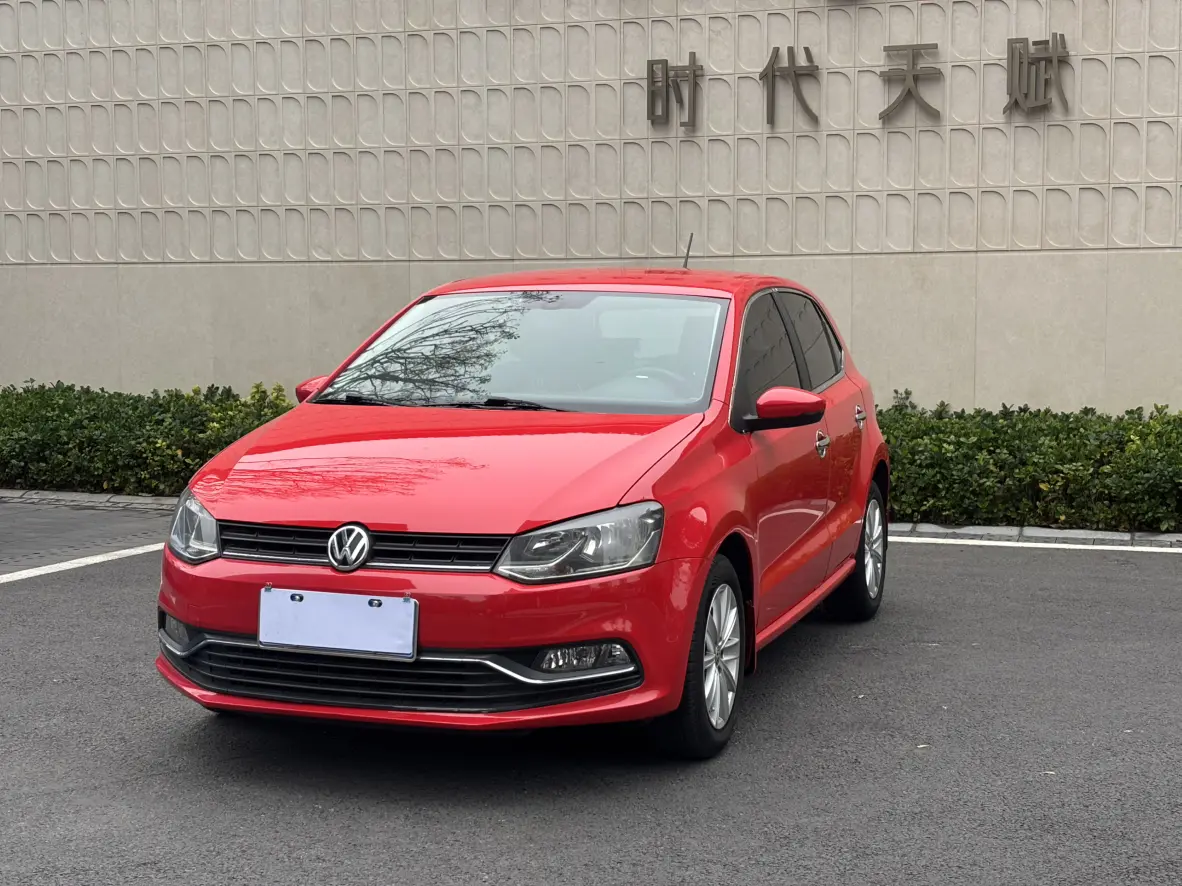 Volkswagen Polo  из Китая