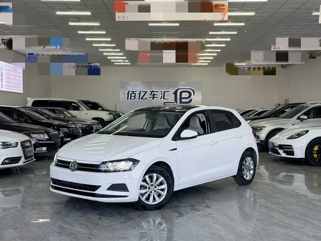 Volkswagen Polo  из Китая