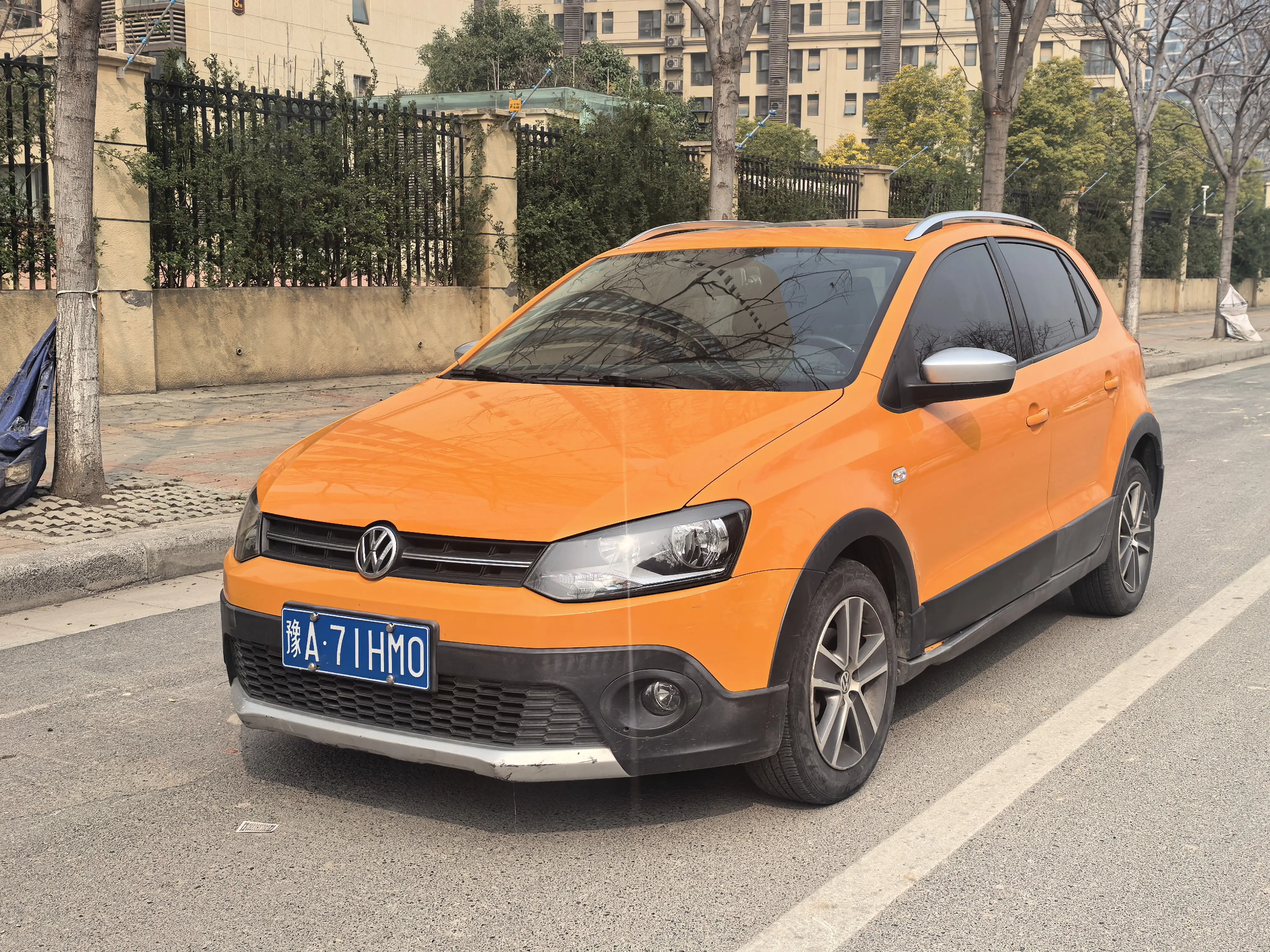 Volkswagen Polo  из Китая