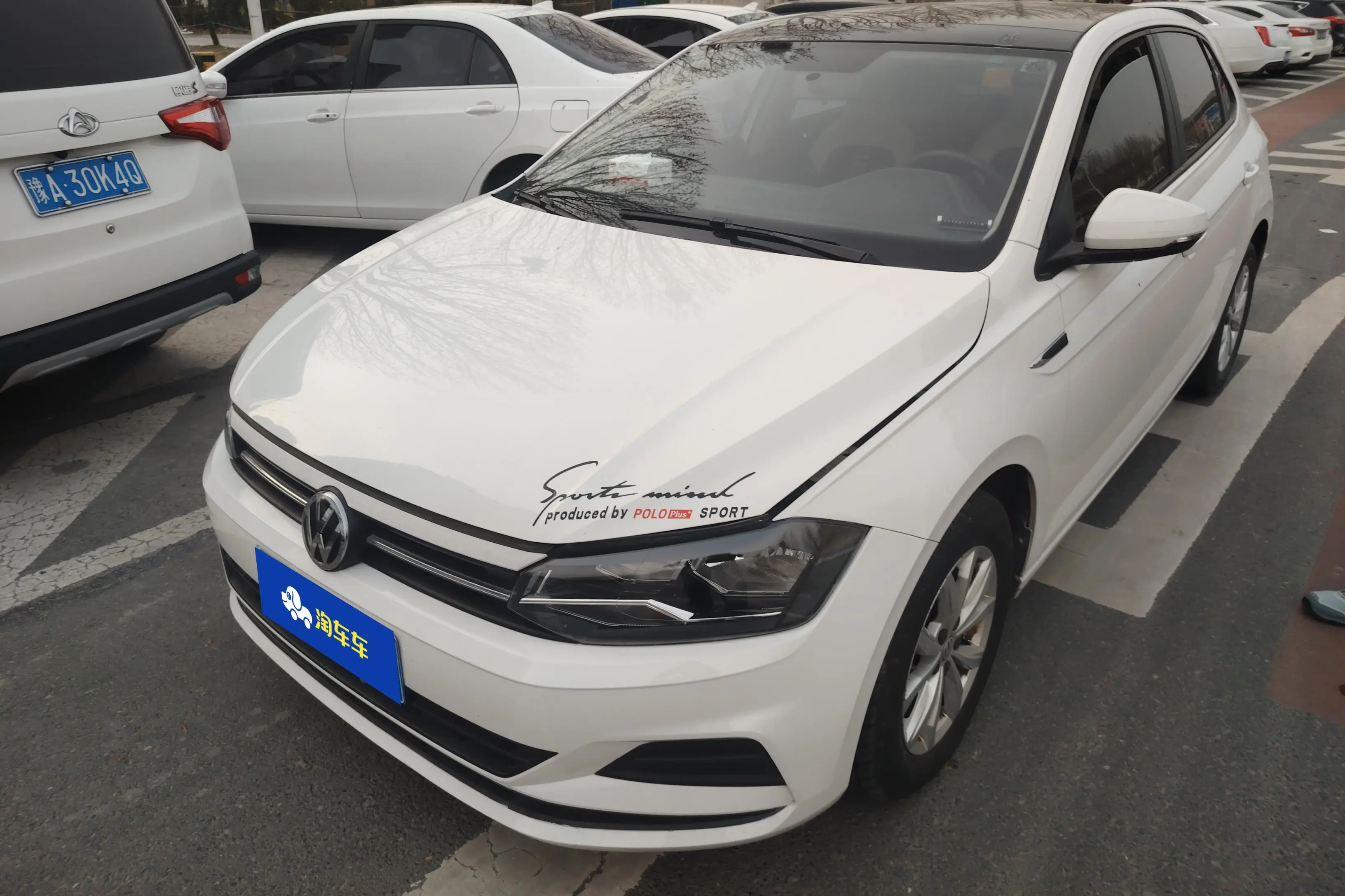 Volkswagen Polo  из Китая