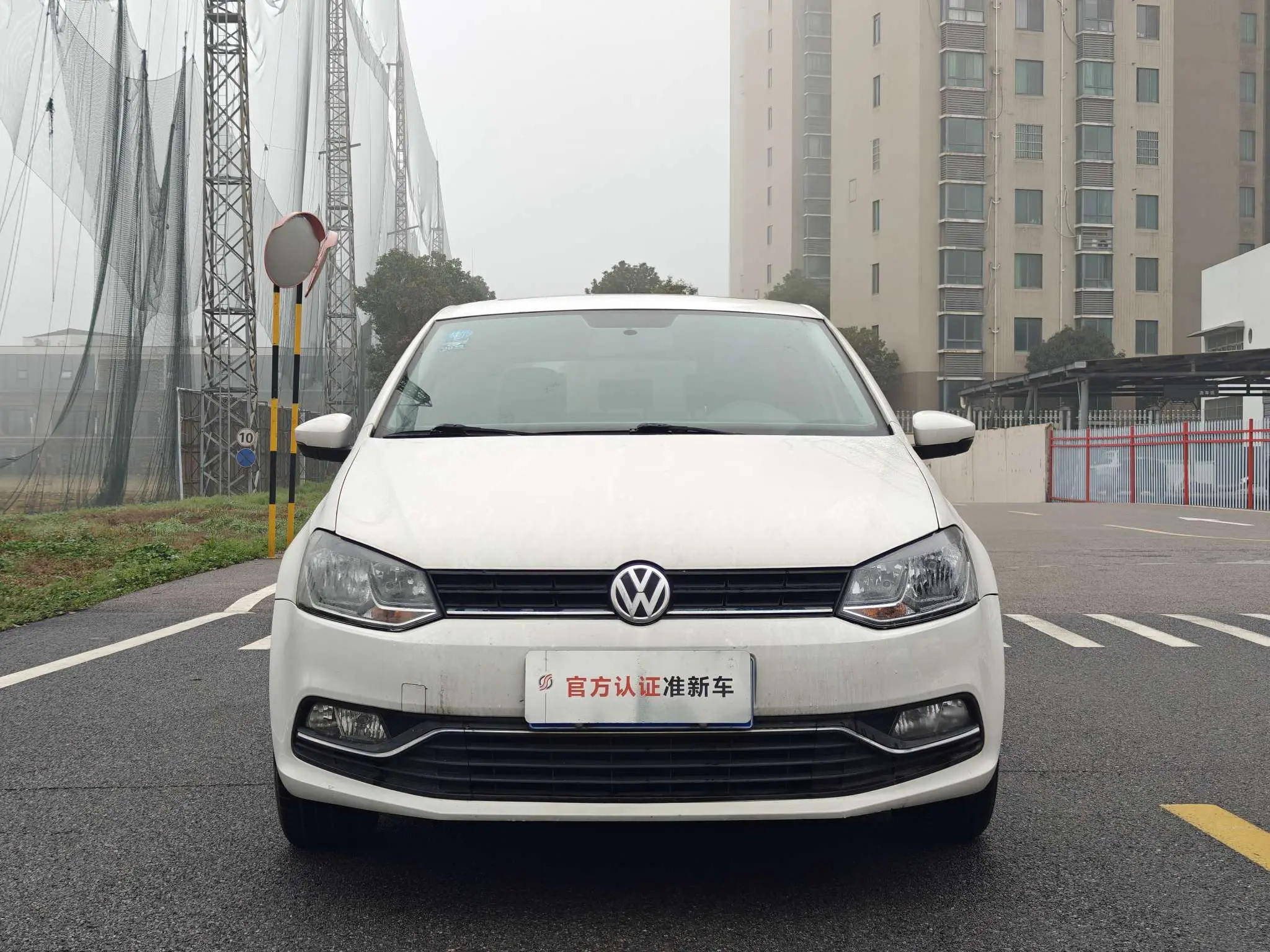 Volkswagen Polo  из Китая