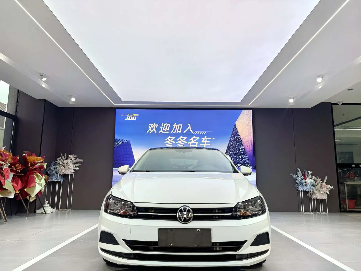 Volkswagen Polo  из Китая