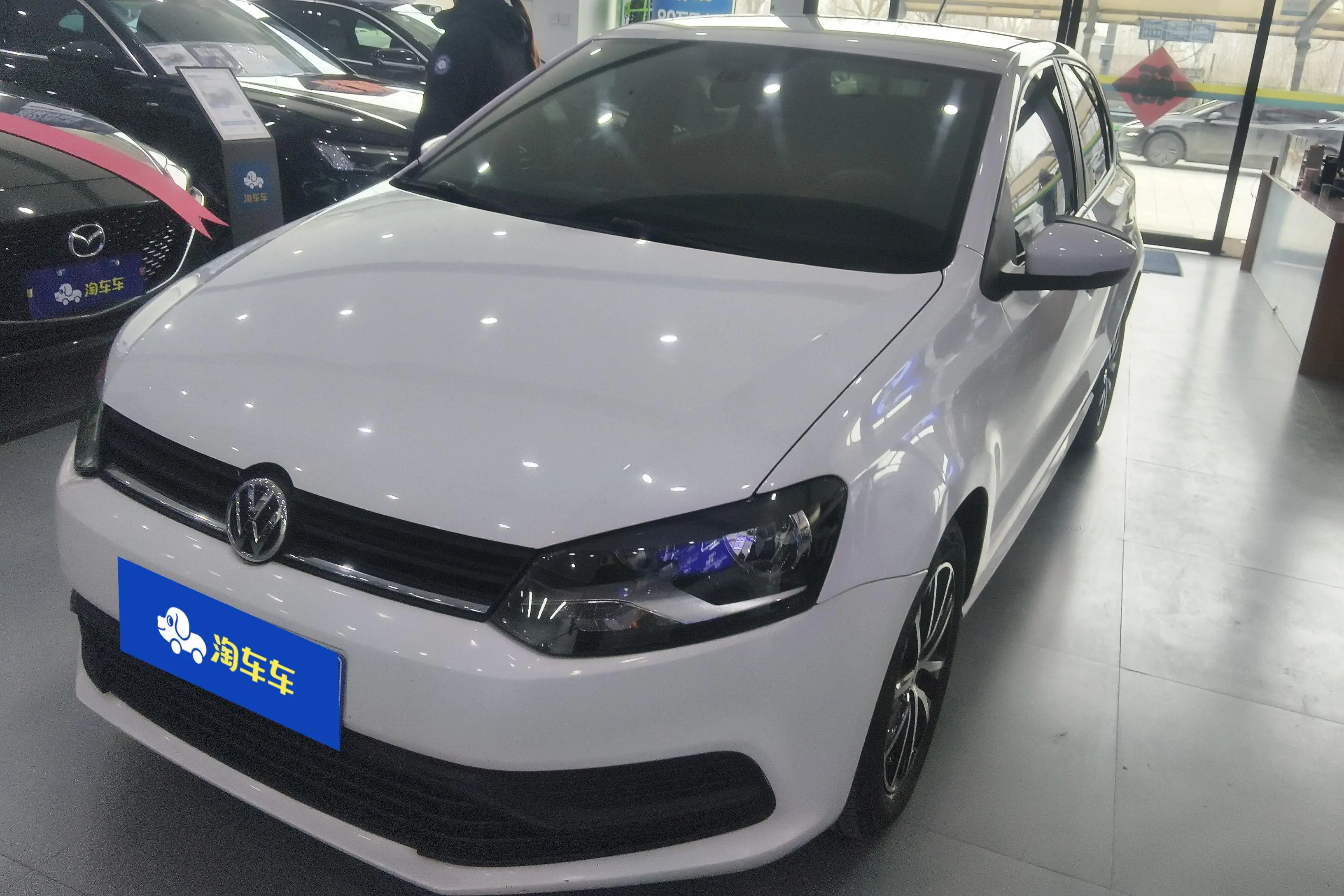 Volkswagen Polo  из Китая