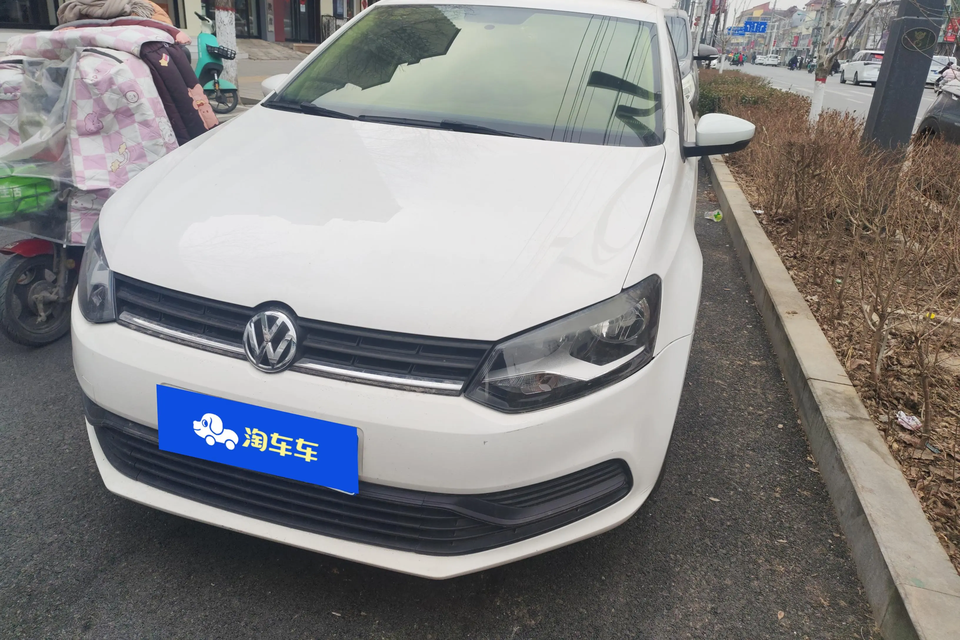 Volkswagen Polo  из Китая