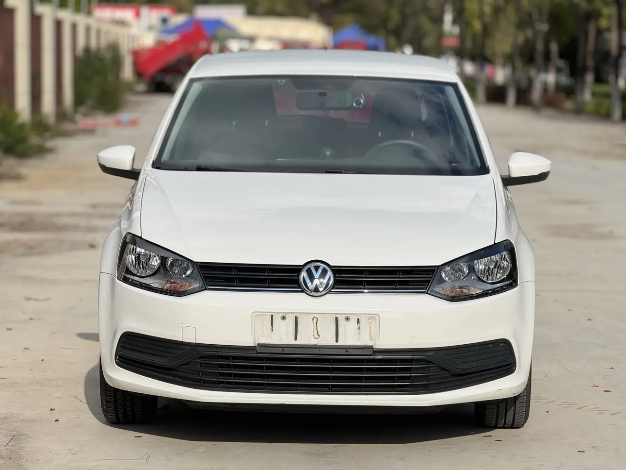 Volkswagen Polo  из Китая