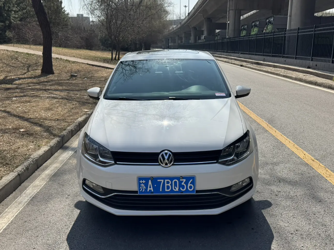 Volkswagen Polo  из Китая