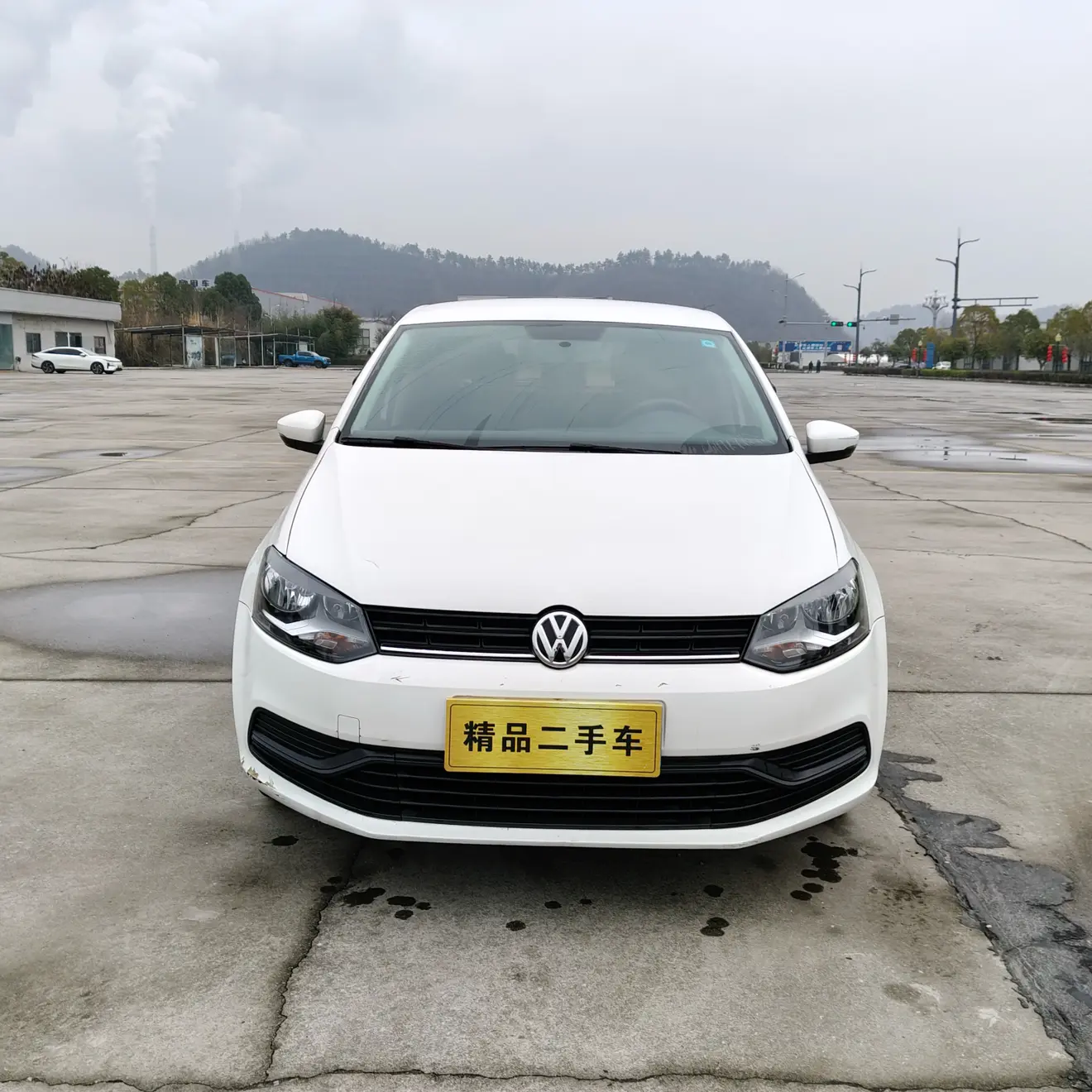 Volkswagen Polo  из Китая