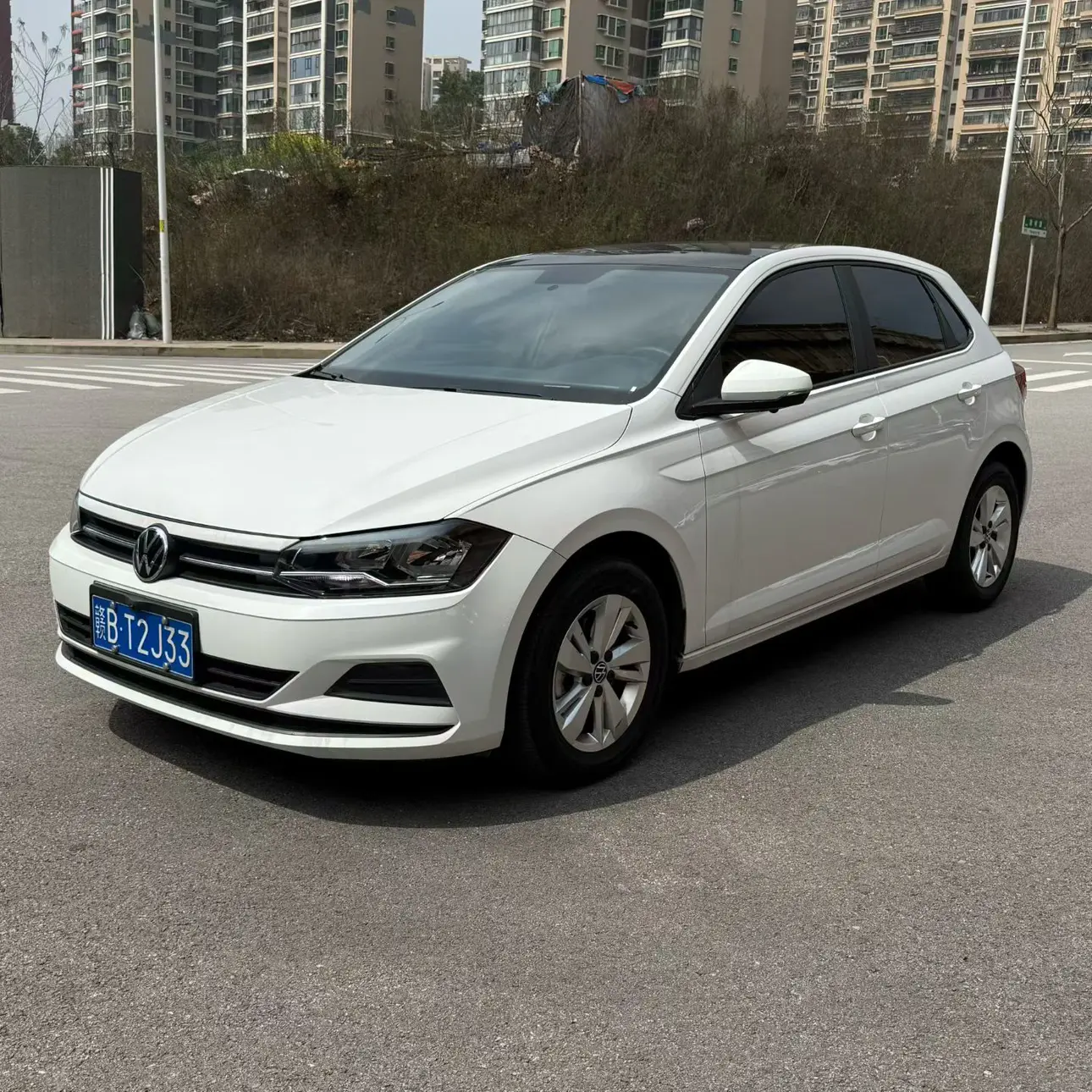 Volkswagen Polo  из Китая