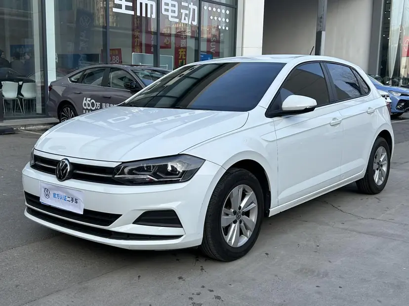 Volkswagen Polo  из Китая