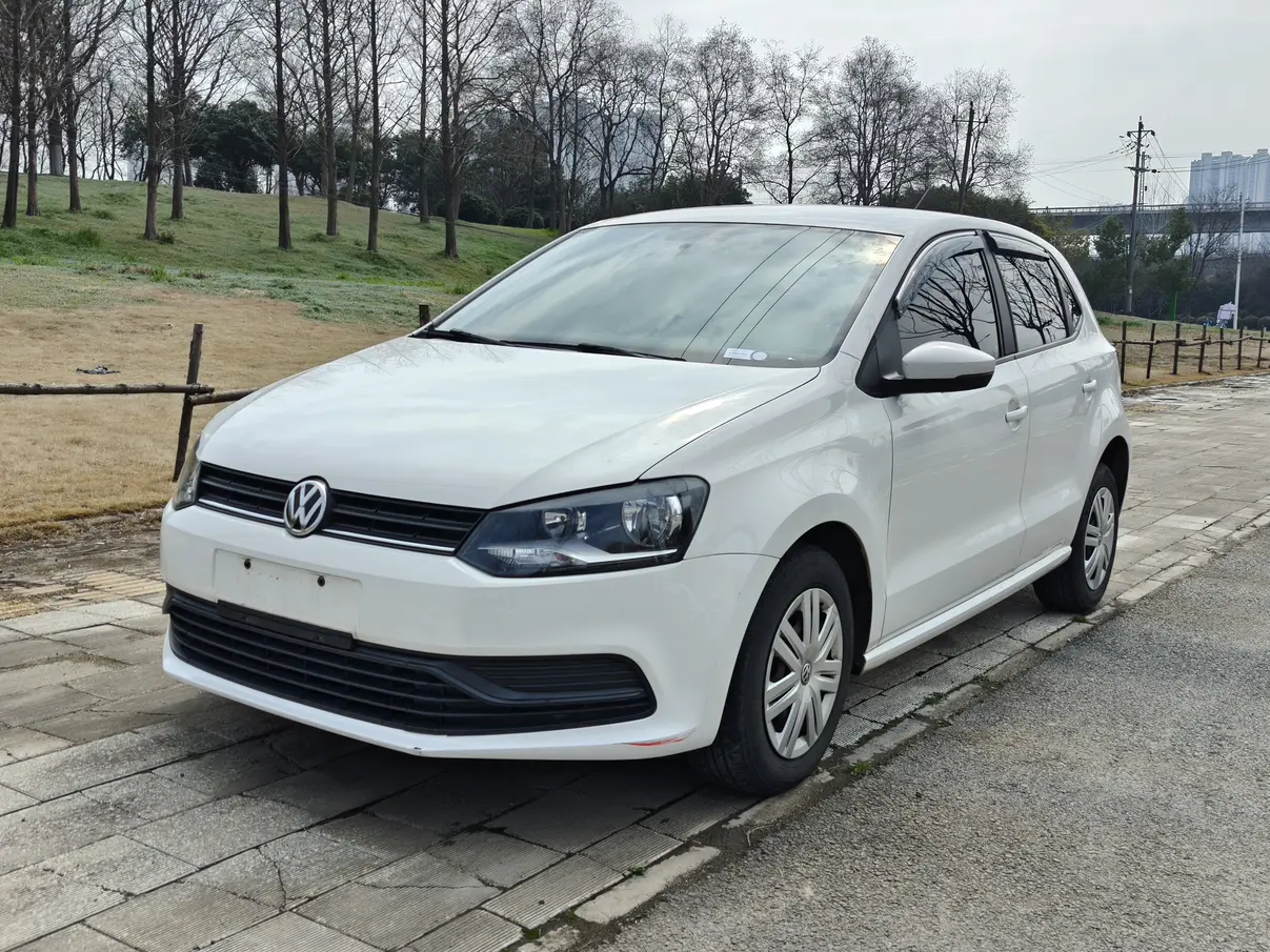 Volkswagen Polo  из Китая