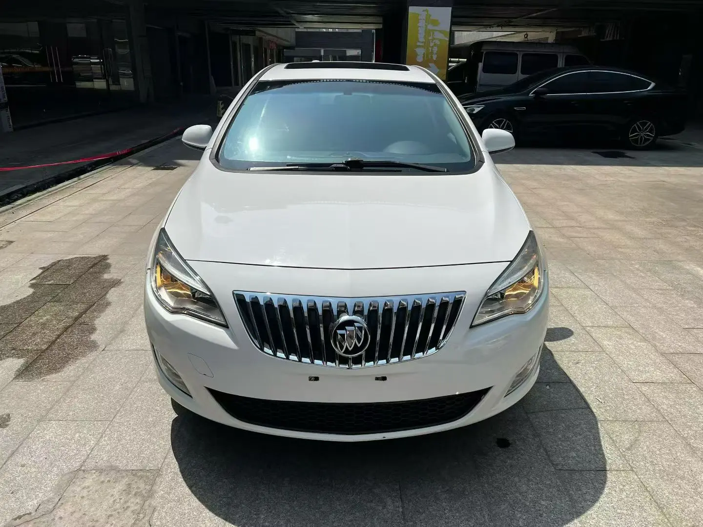 Buick Yinglang  из Китая