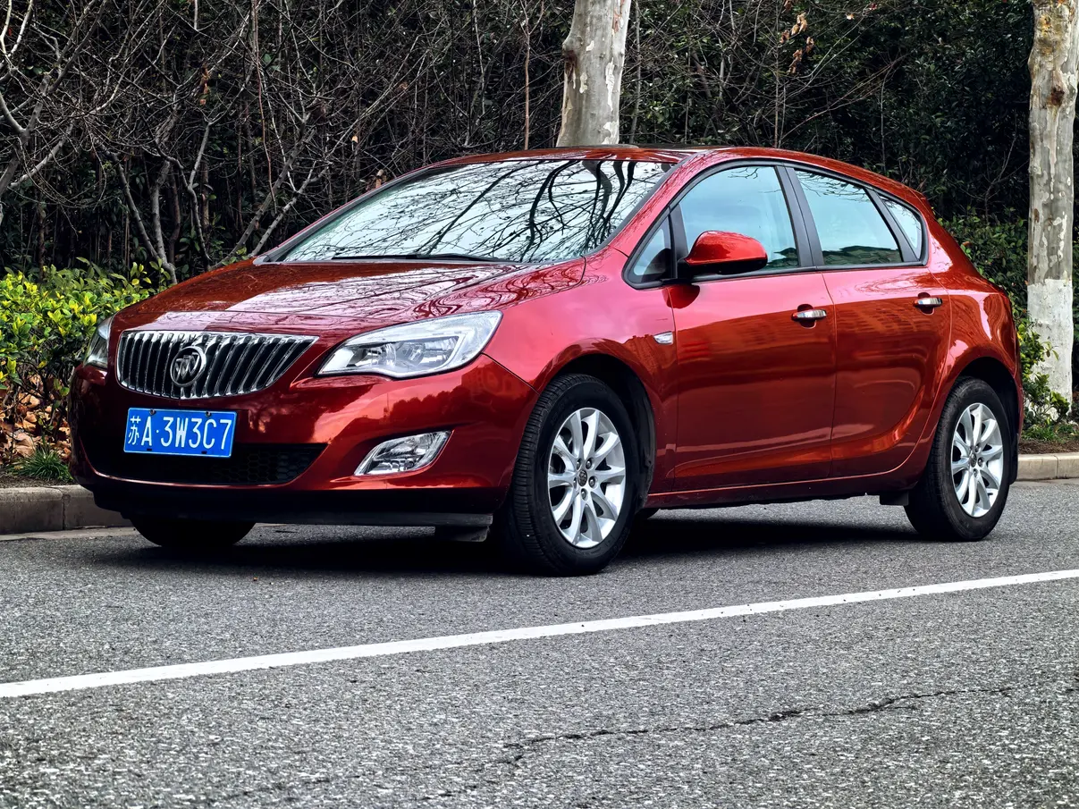 Buick Yinglang  из Китая