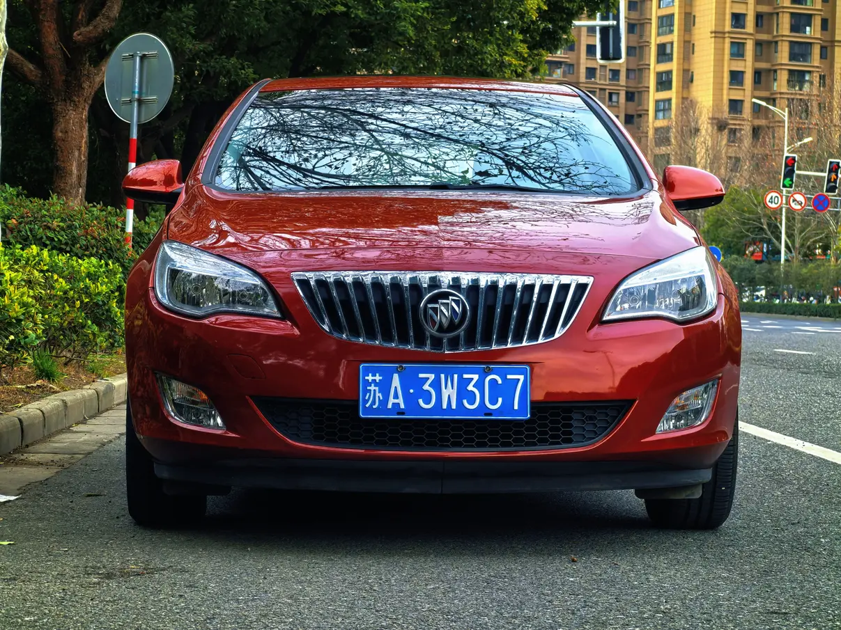 Buick Yinglang  из Китая