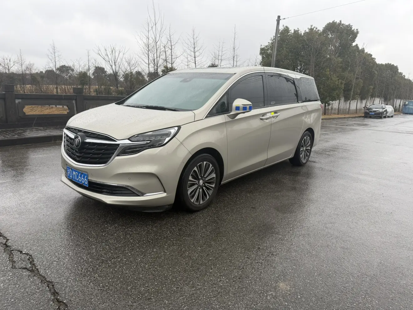 Buick GL8