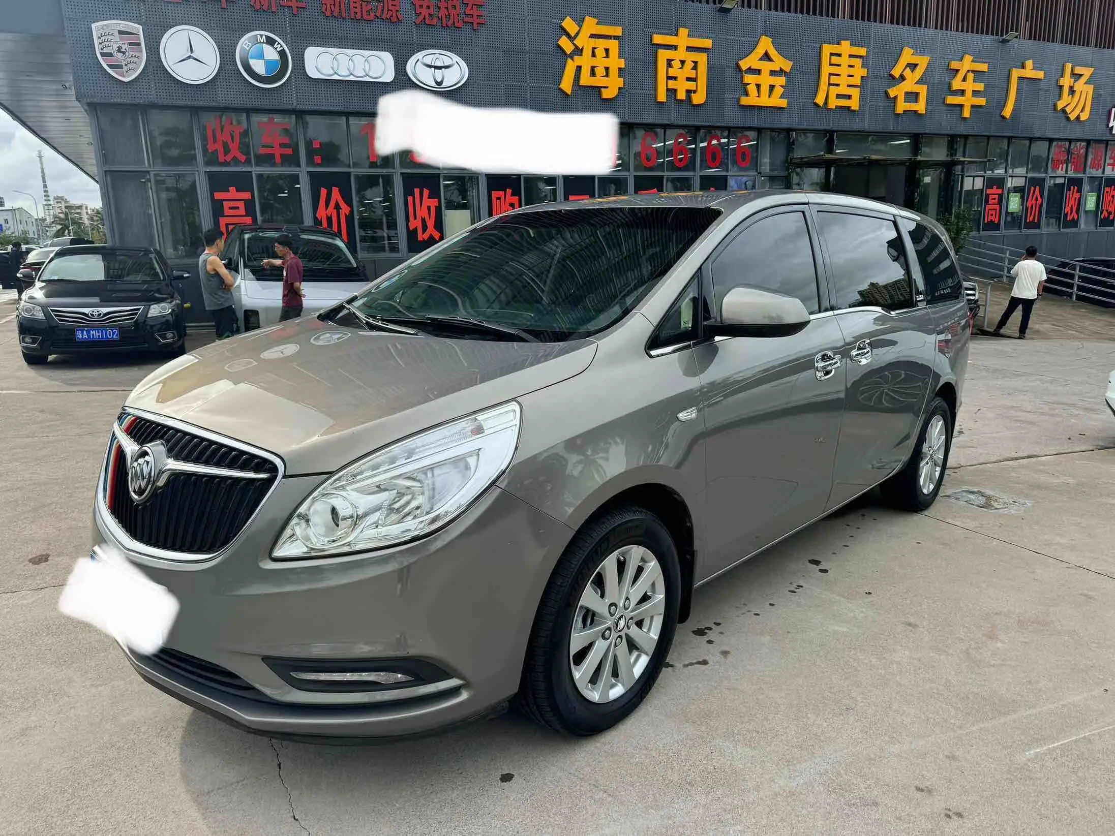 Buick GL8