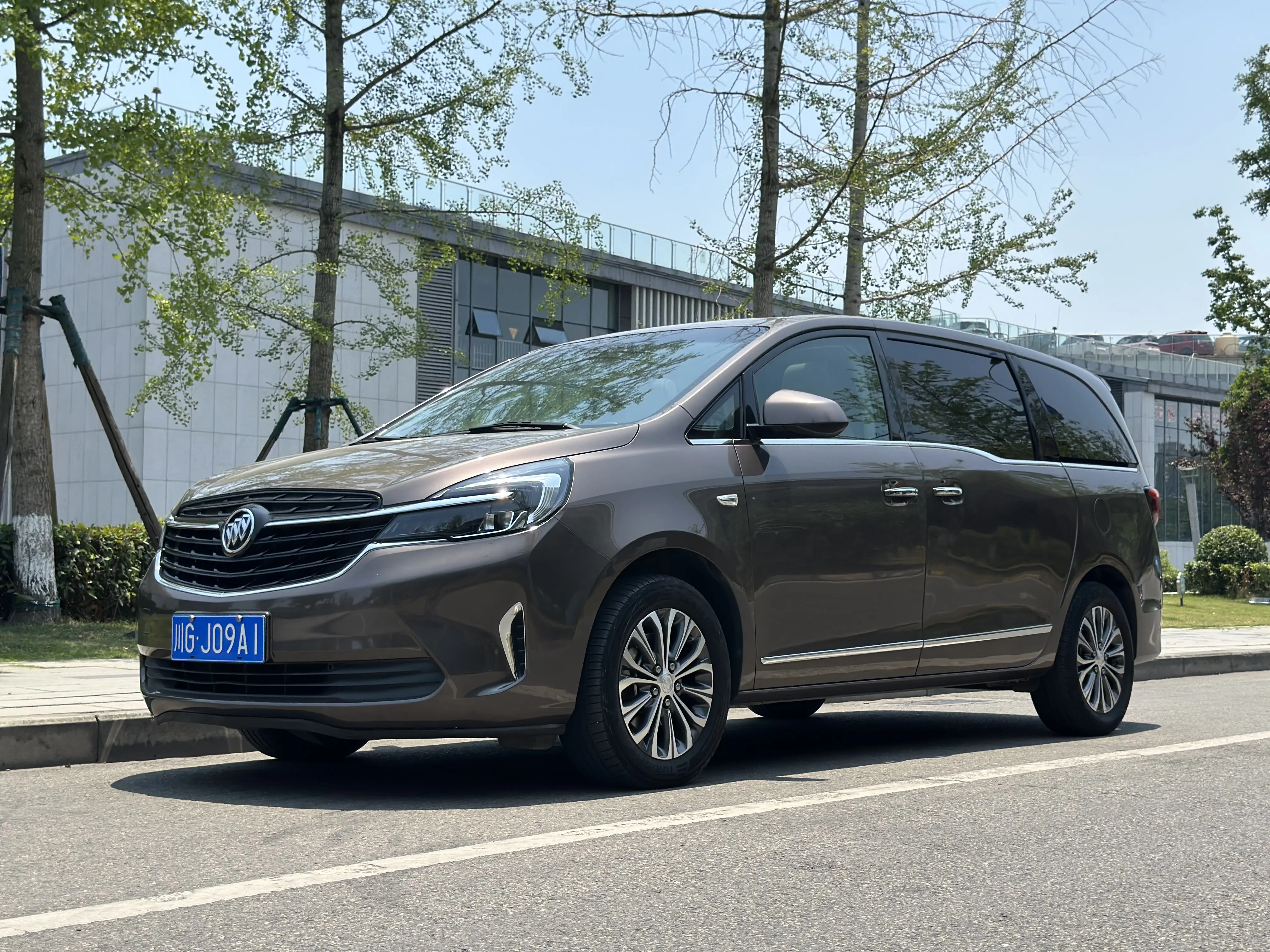 Buick GL8