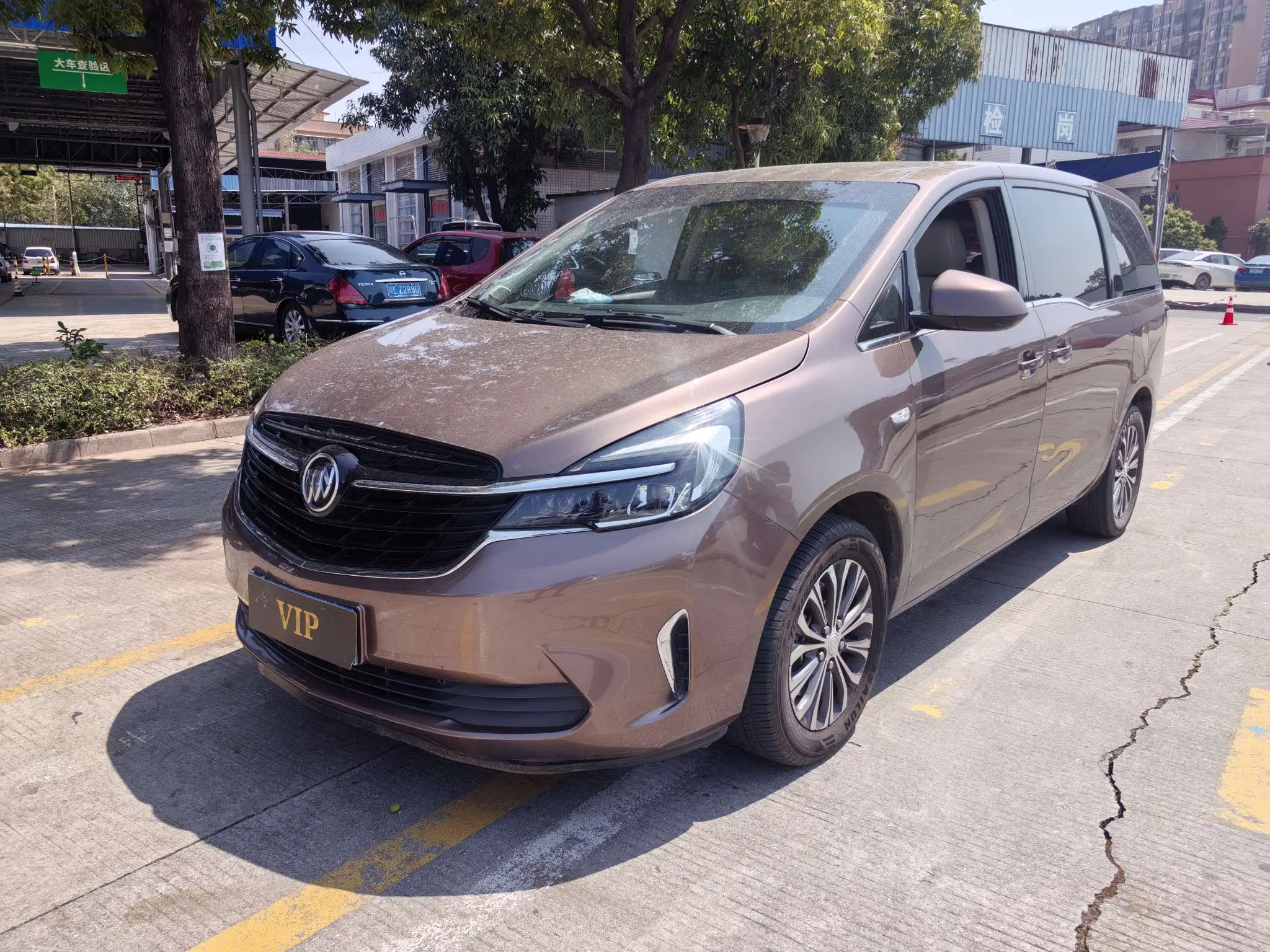 Buick GL8