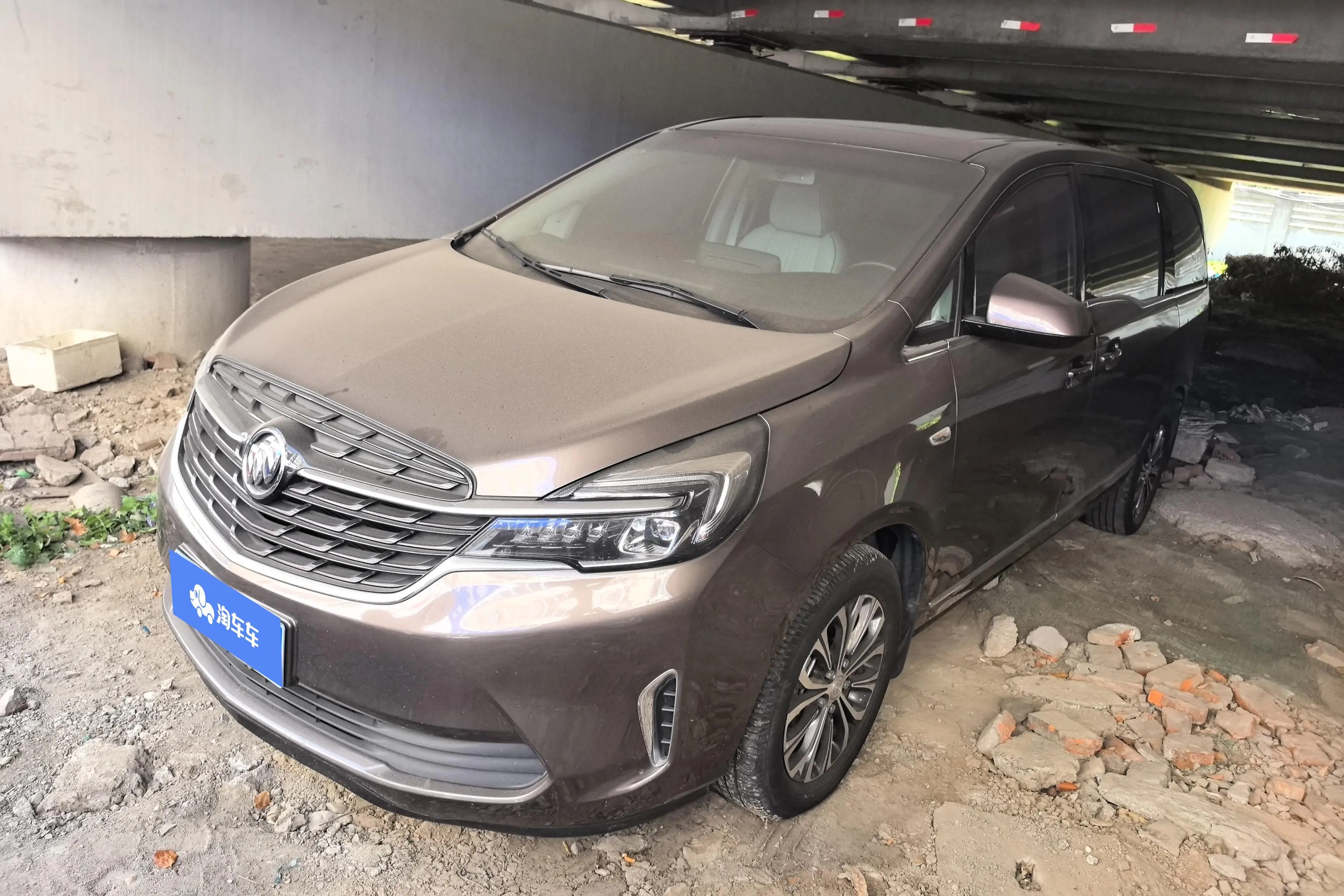Buick GL8