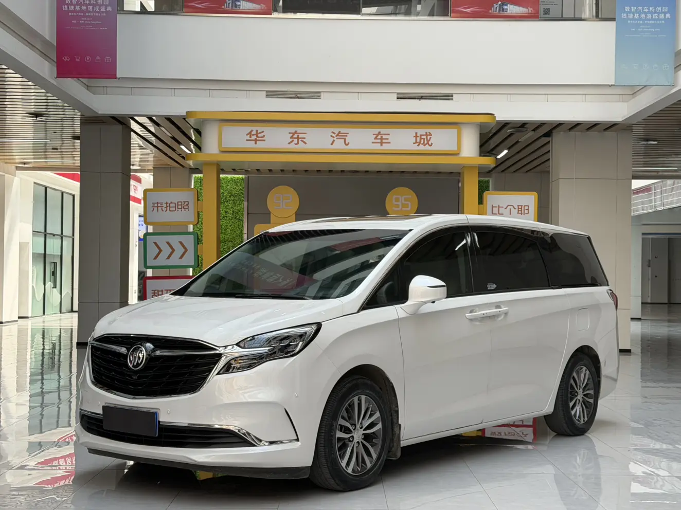 Buick GL8