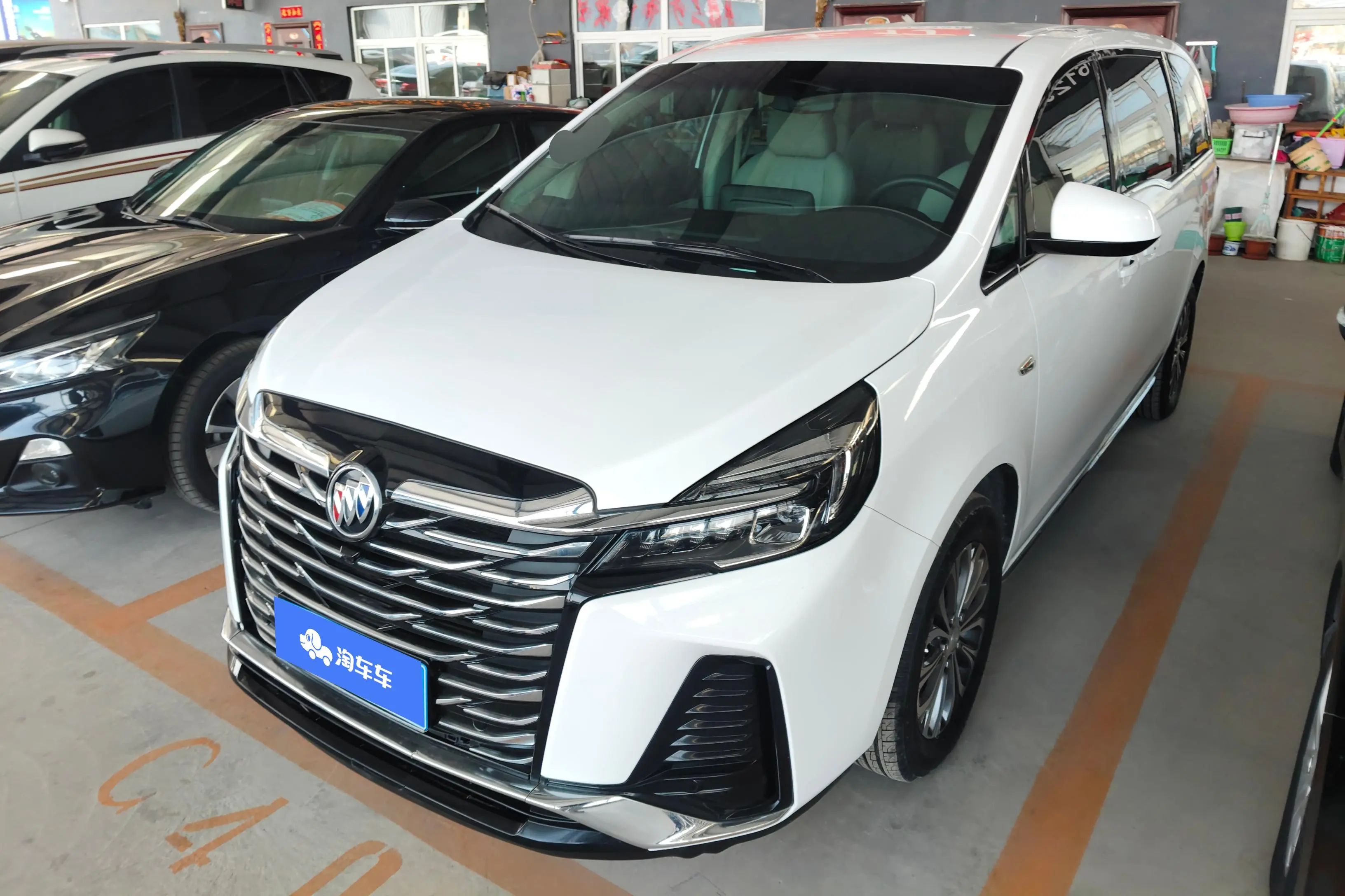 Buick GL8