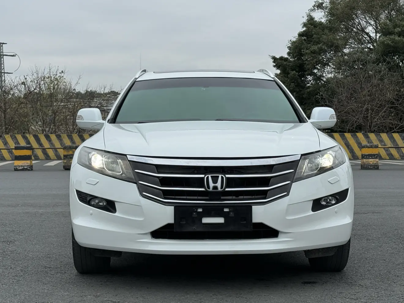 Honda Songs and poems  из Китая