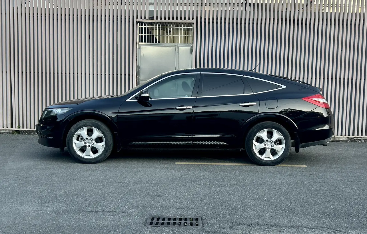 Honda Songs and poems  из Китая