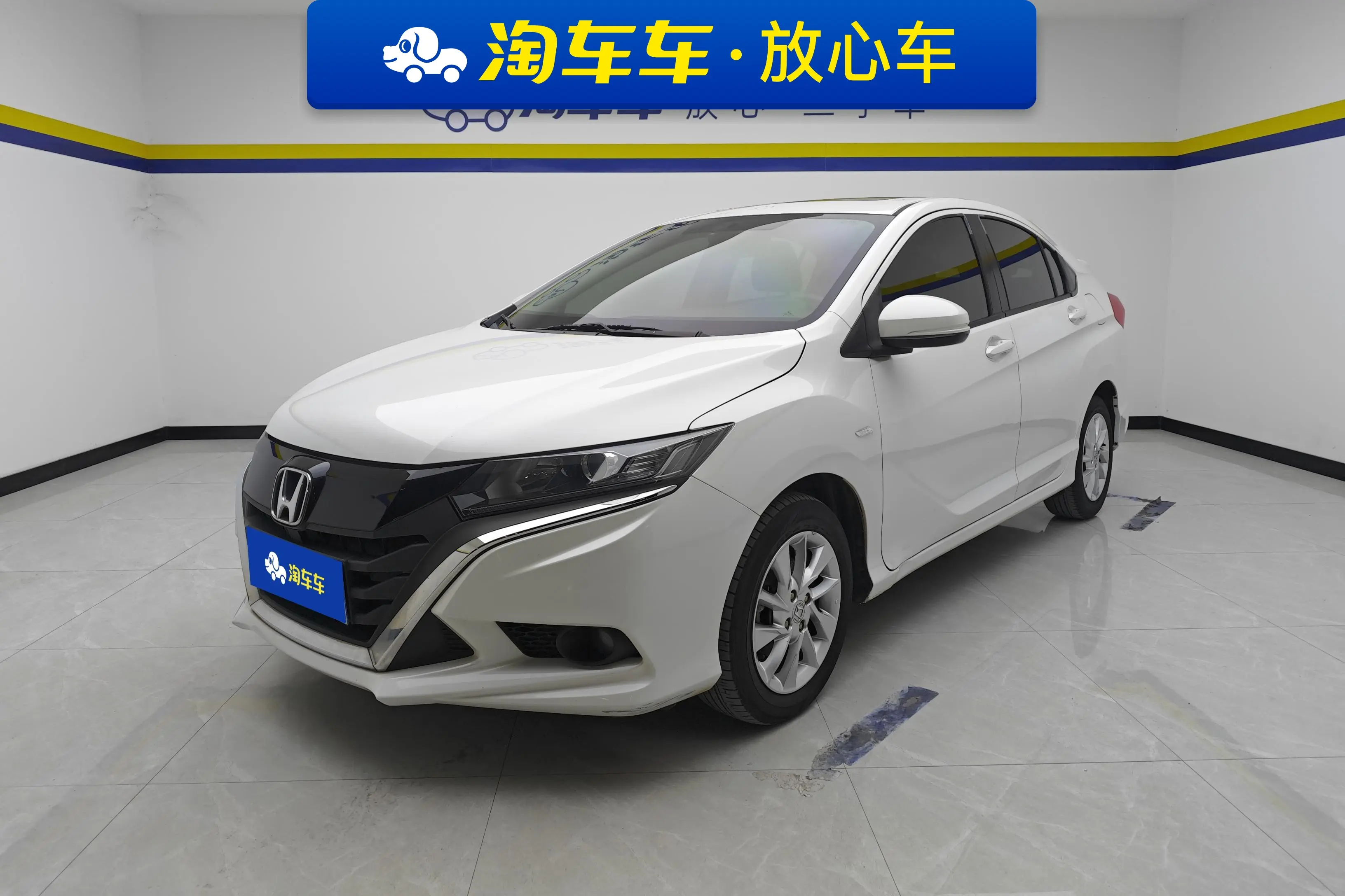 Honda Gienia  из Китая