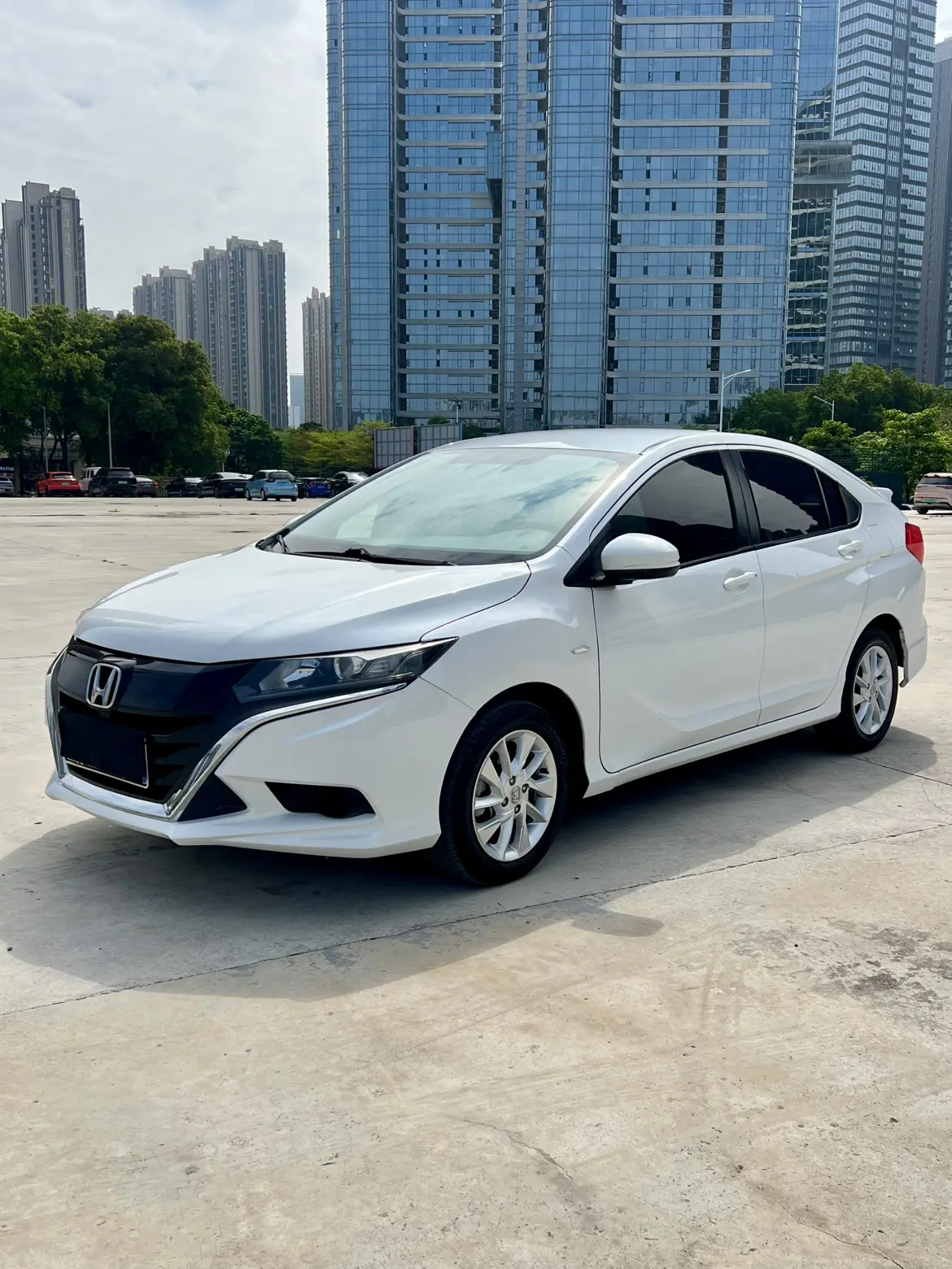 Honda Gienia  из Китая